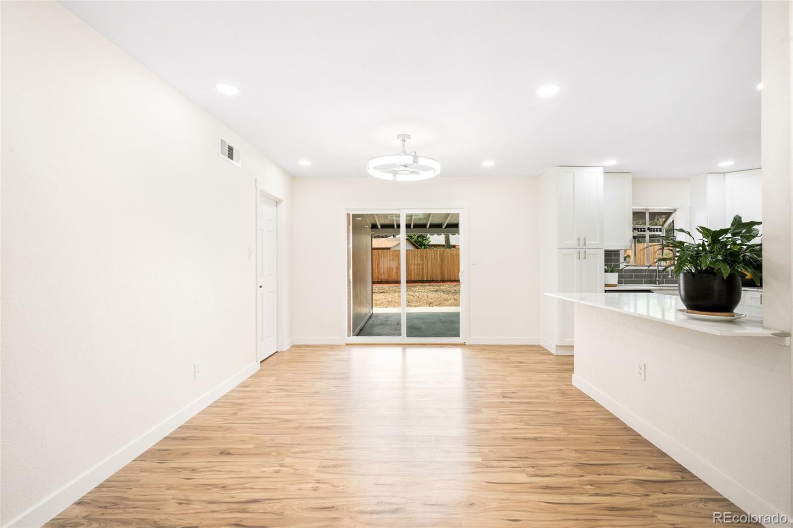 MLS Image #4 for 769  troy court,aurora, Colorado
