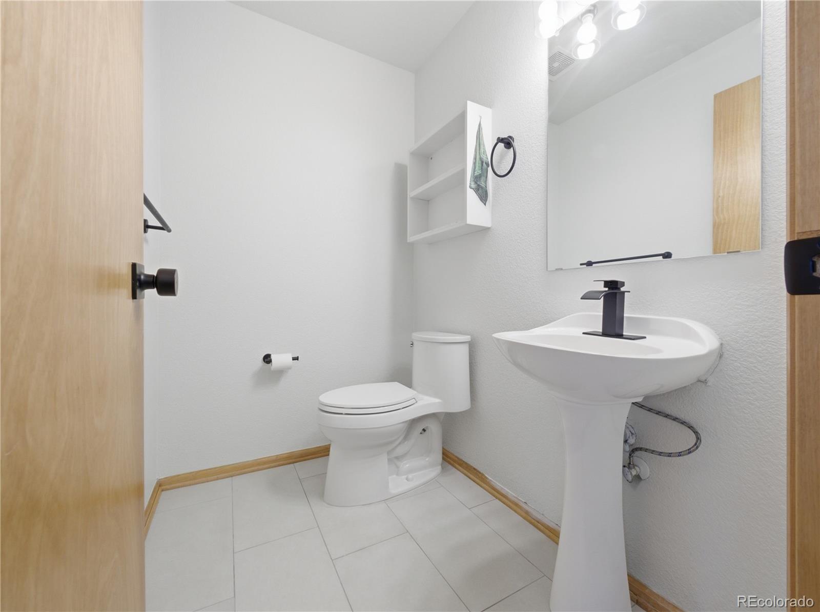 MLS Image #27 for 10024  strathfield lane,littleton, Colorado