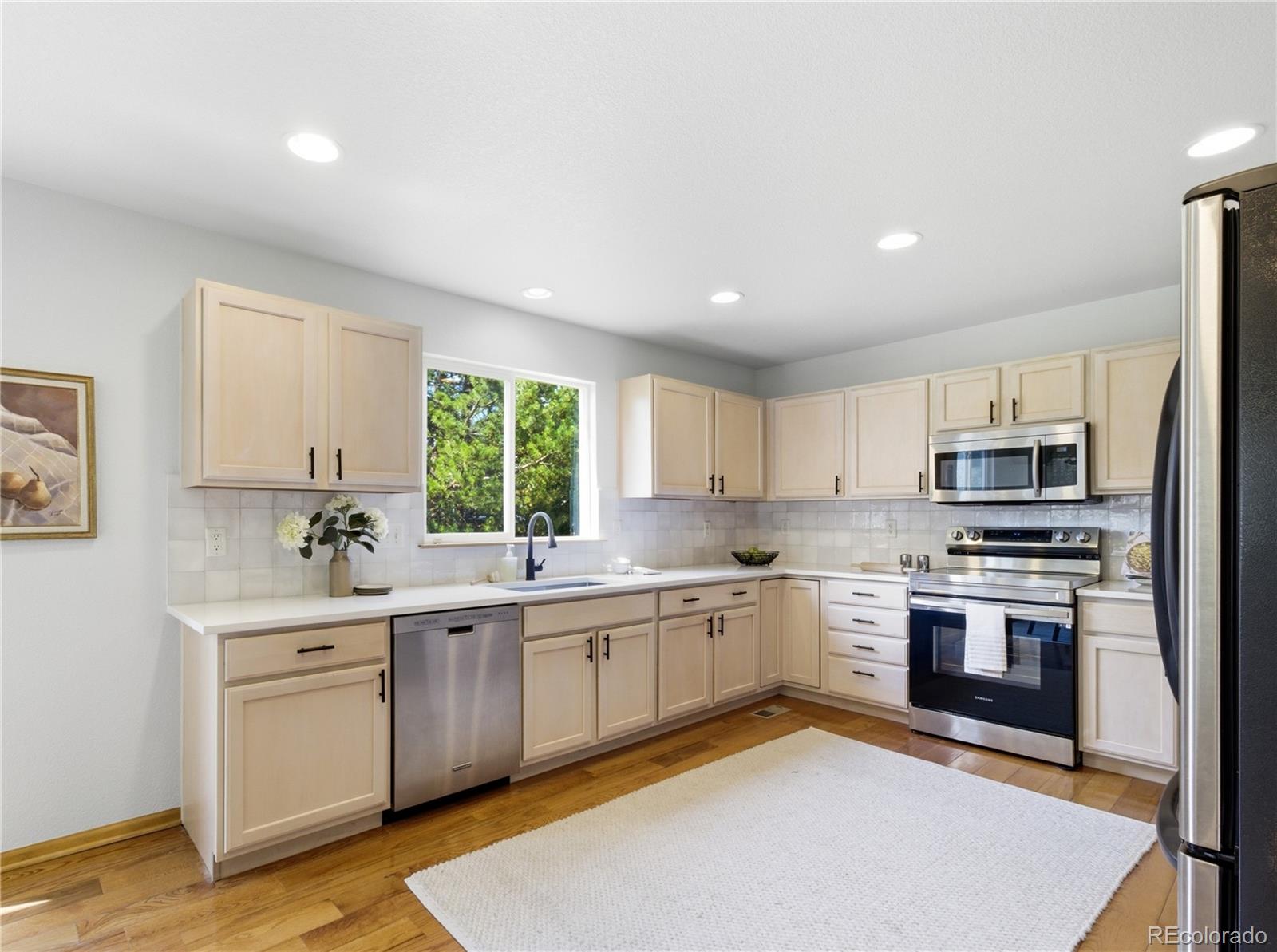 MLS Image #5 for 10024  strathfield lane,littleton, Colorado