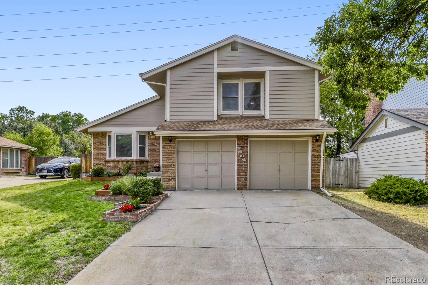 MLS Image #2 for 7304 e mineral place,centennial, Colorado