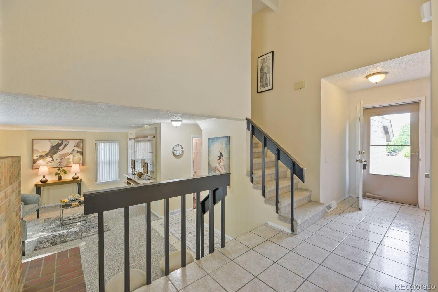 MLS Image #5 for 7304 e mineral place,centennial, Colorado