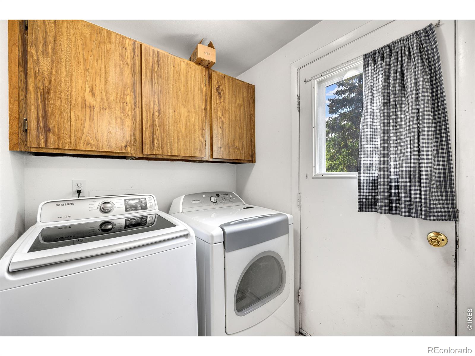 MLS Image #15 for 512  locust grove drive,fort collins, Colorado