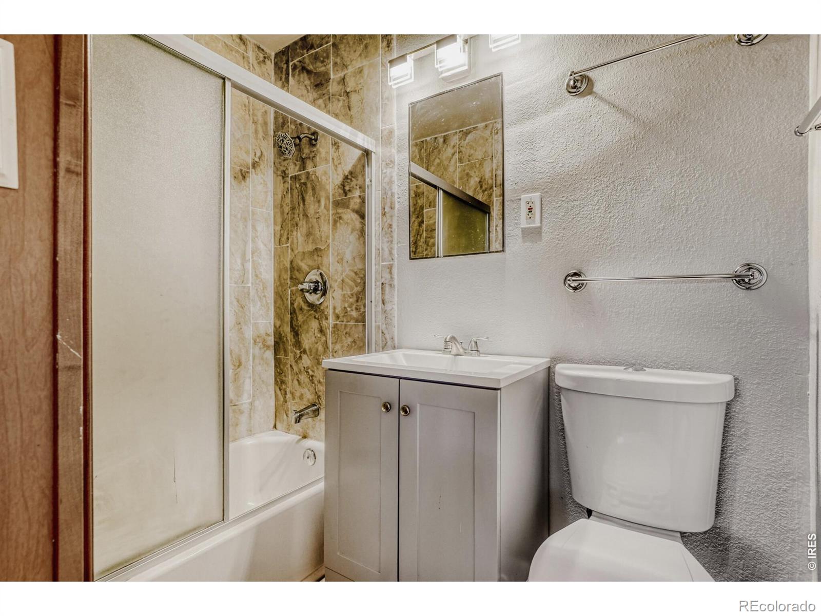 MLS Image #18 for 5291 s sherman street,littleton, Colorado
