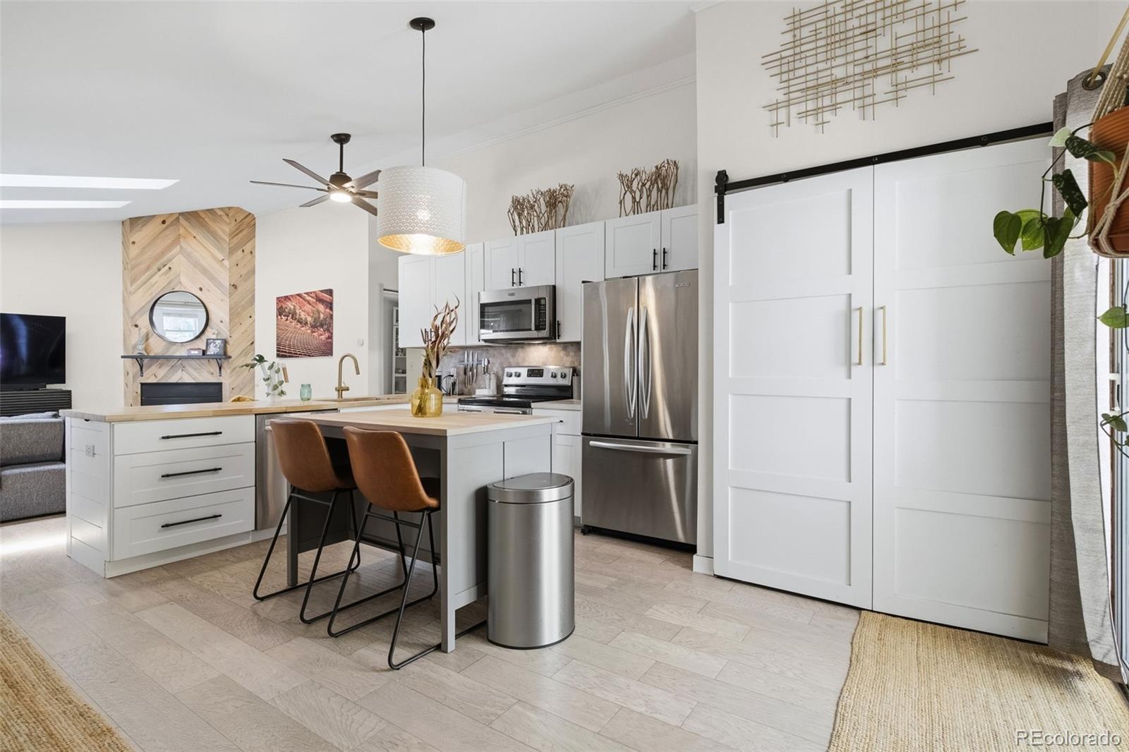 MLS Image #10 for 9574 w elmhurst place,littleton, Colorado