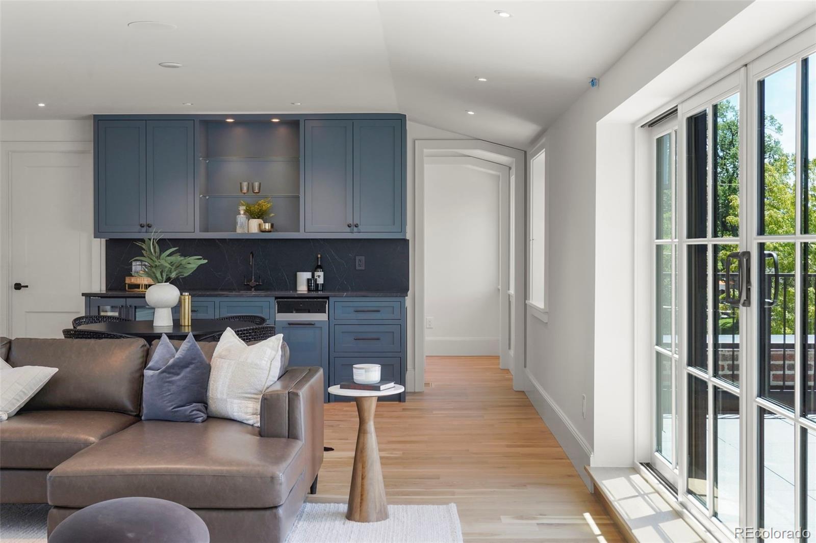 MLS Image #23 for 888 s franklin street,denver, Colorado
