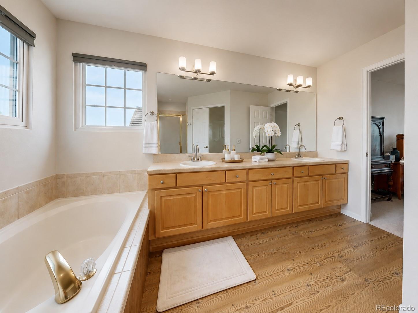 MLS Image #12 for 6193 s ventura court,aurora, Colorado