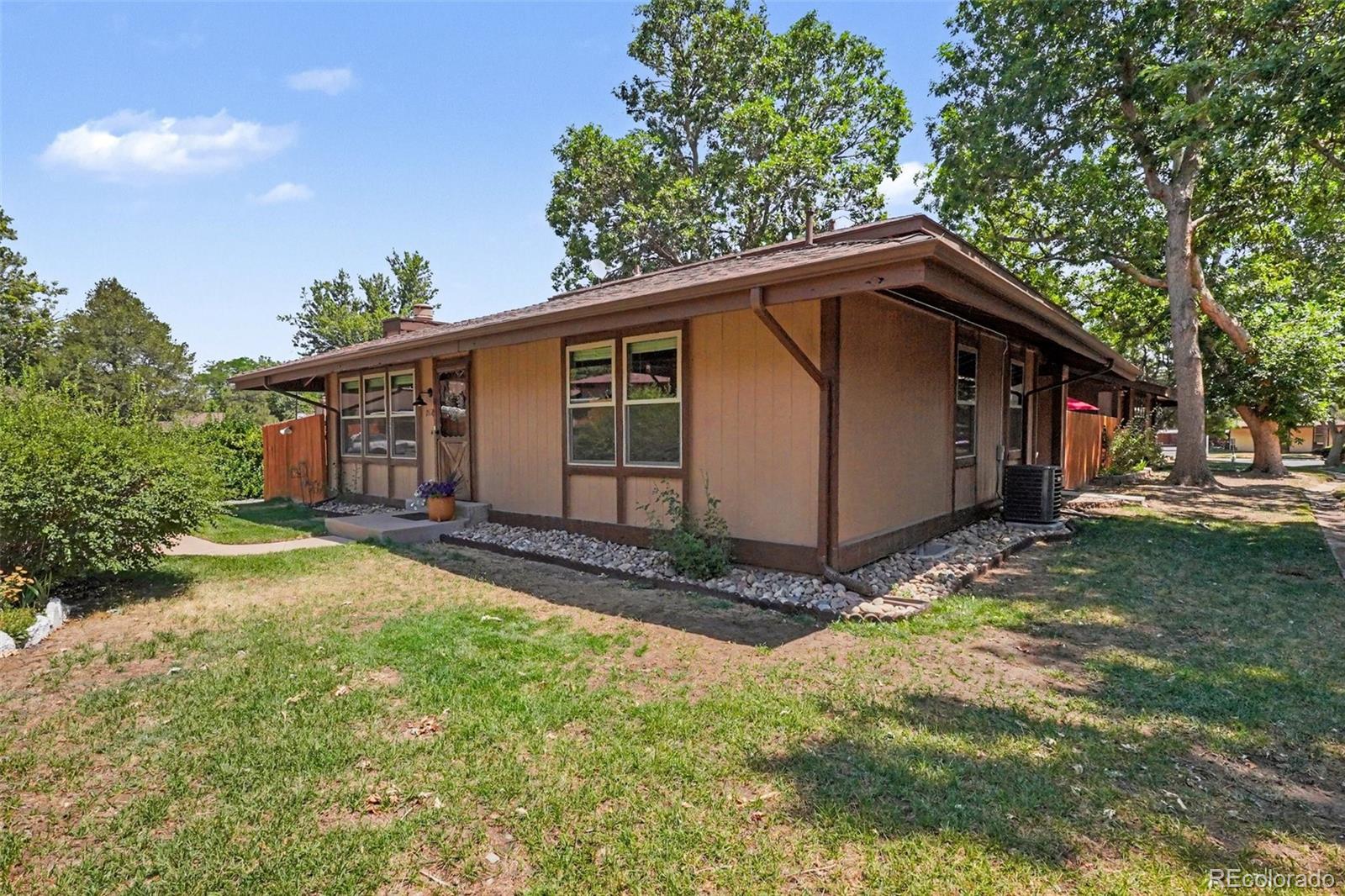 MLS Image #29 for 15176 e jefferson place,aurora, Colorado