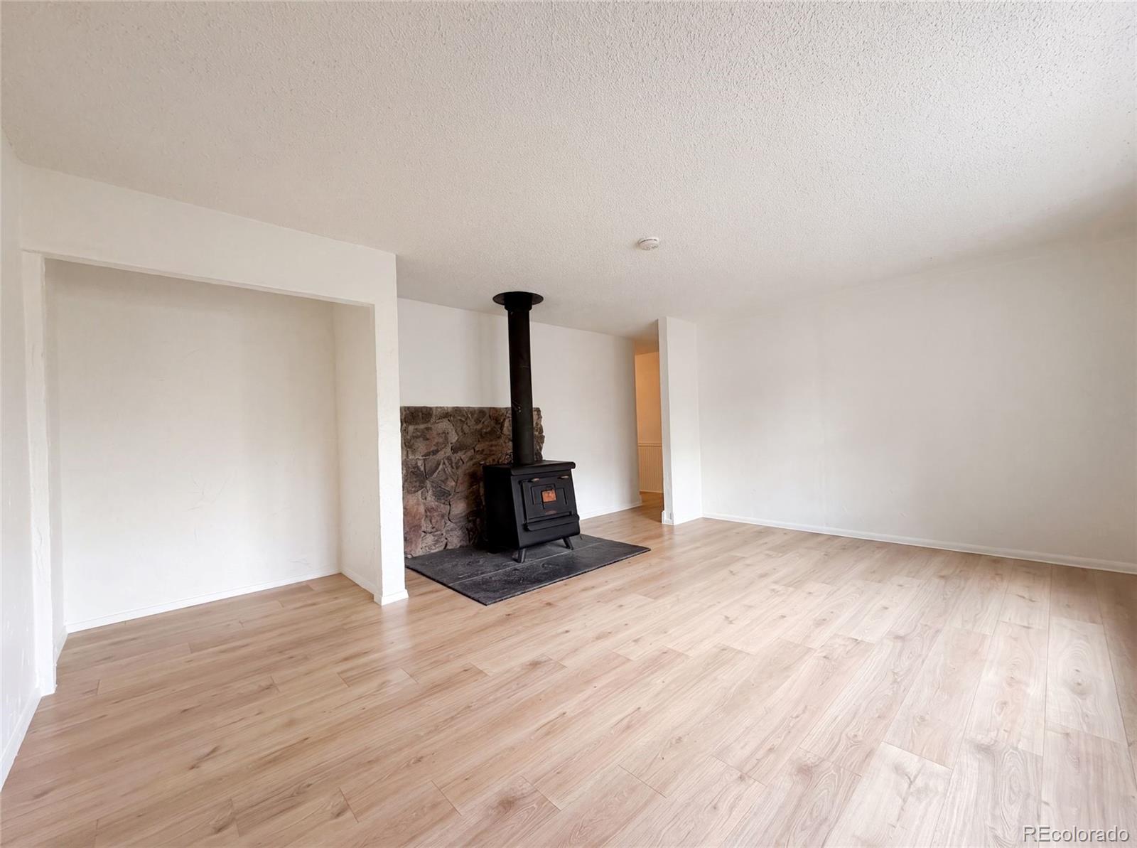 MLS Image #2 for 1307  redwood drive,loveland, Colorado
