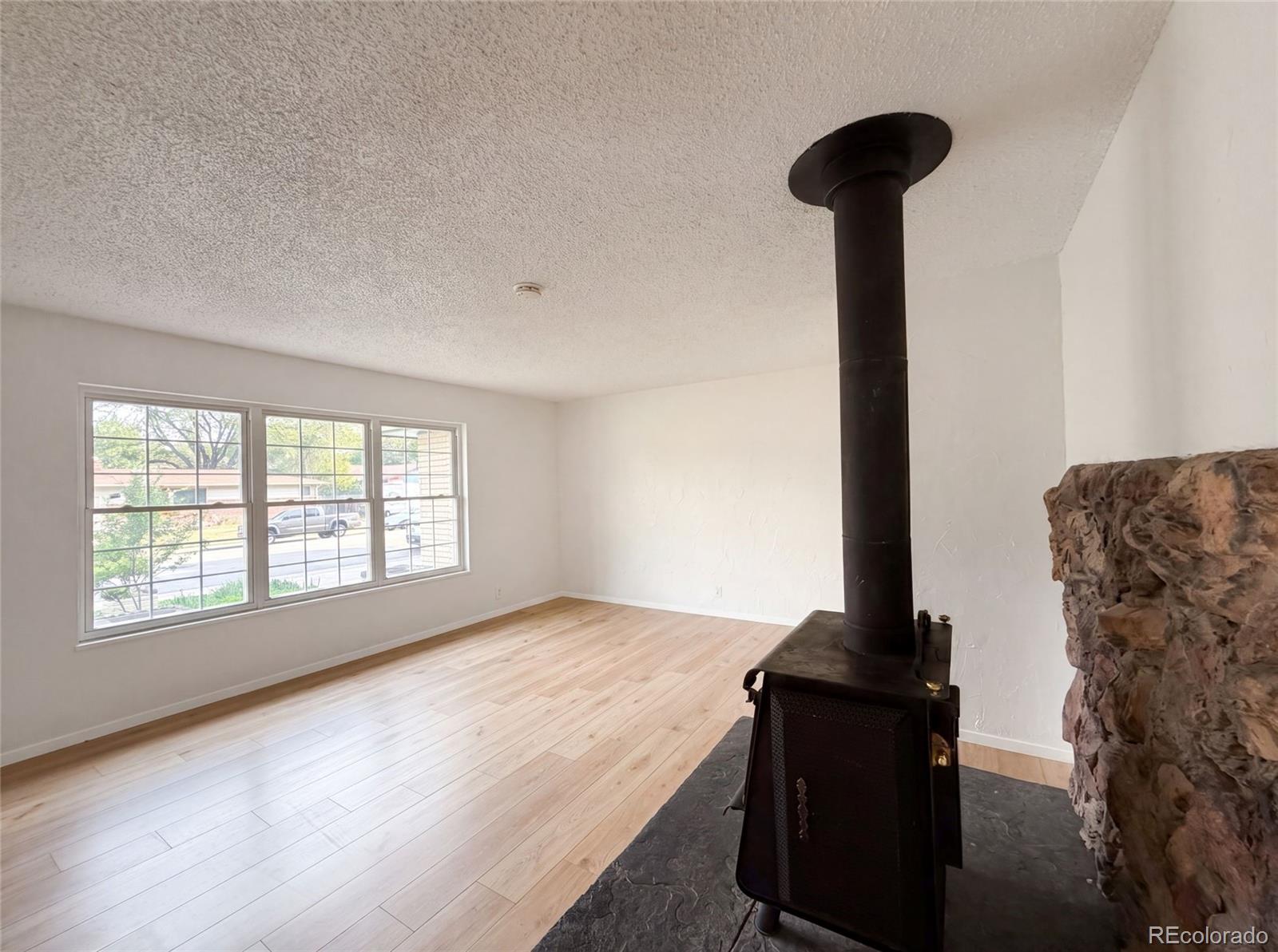 MLS Image #6 for 1307  redwood drive,loveland, Colorado