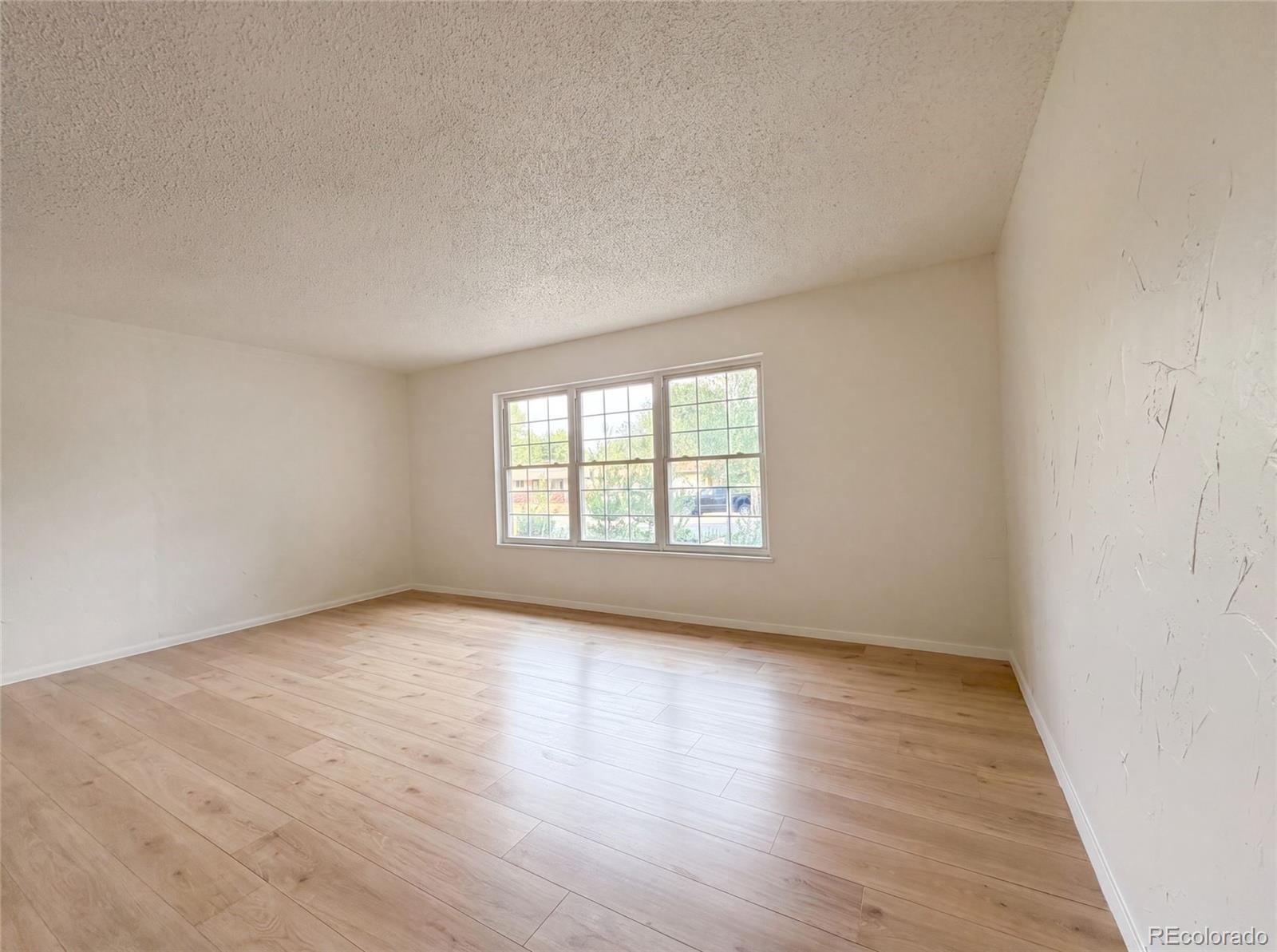 MLS Image #8 for 1307  redwood drive,loveland, Colorado