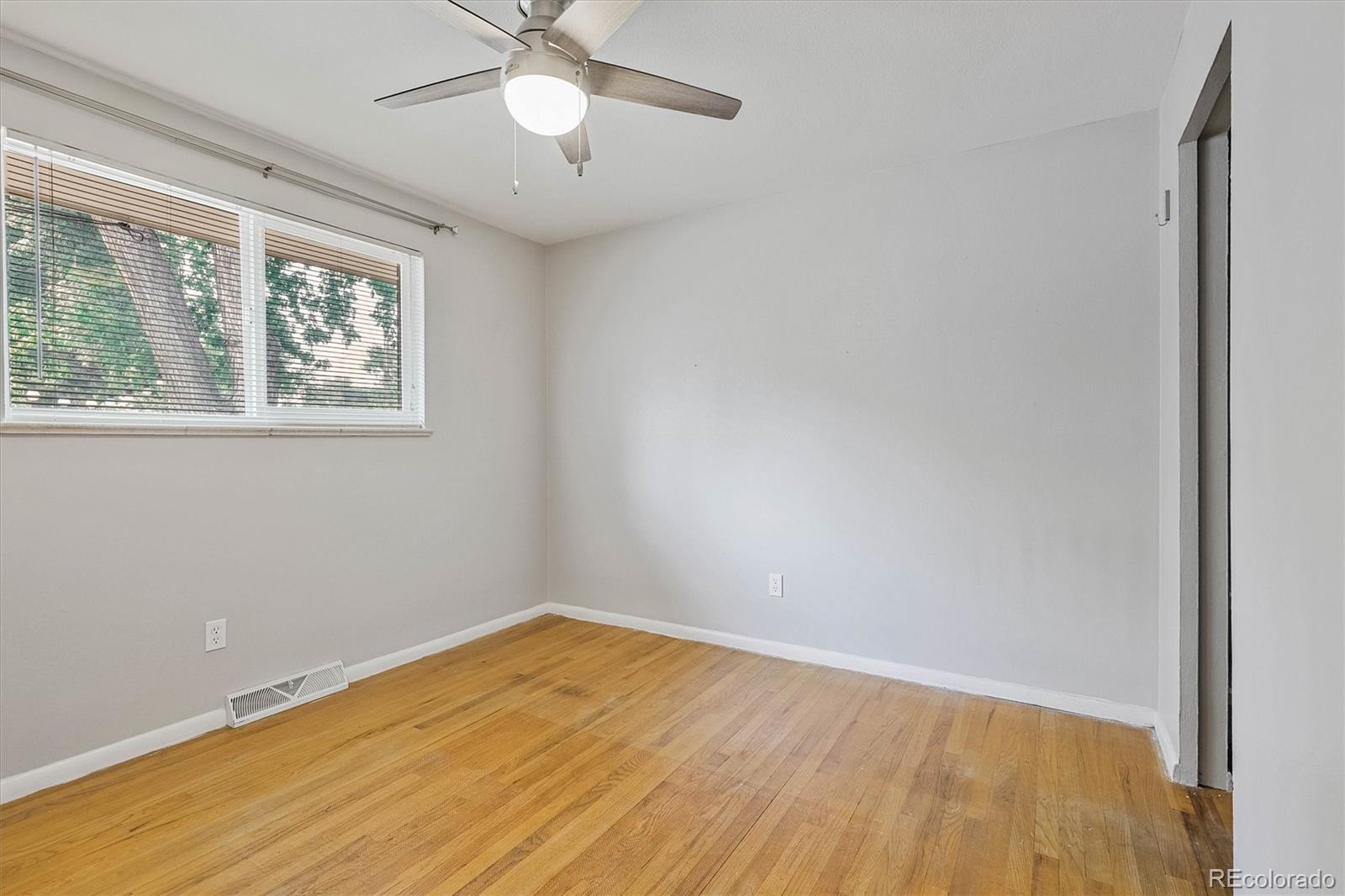 MLS Image #19 for 4200 e fremont avenue,littleton, Colorado