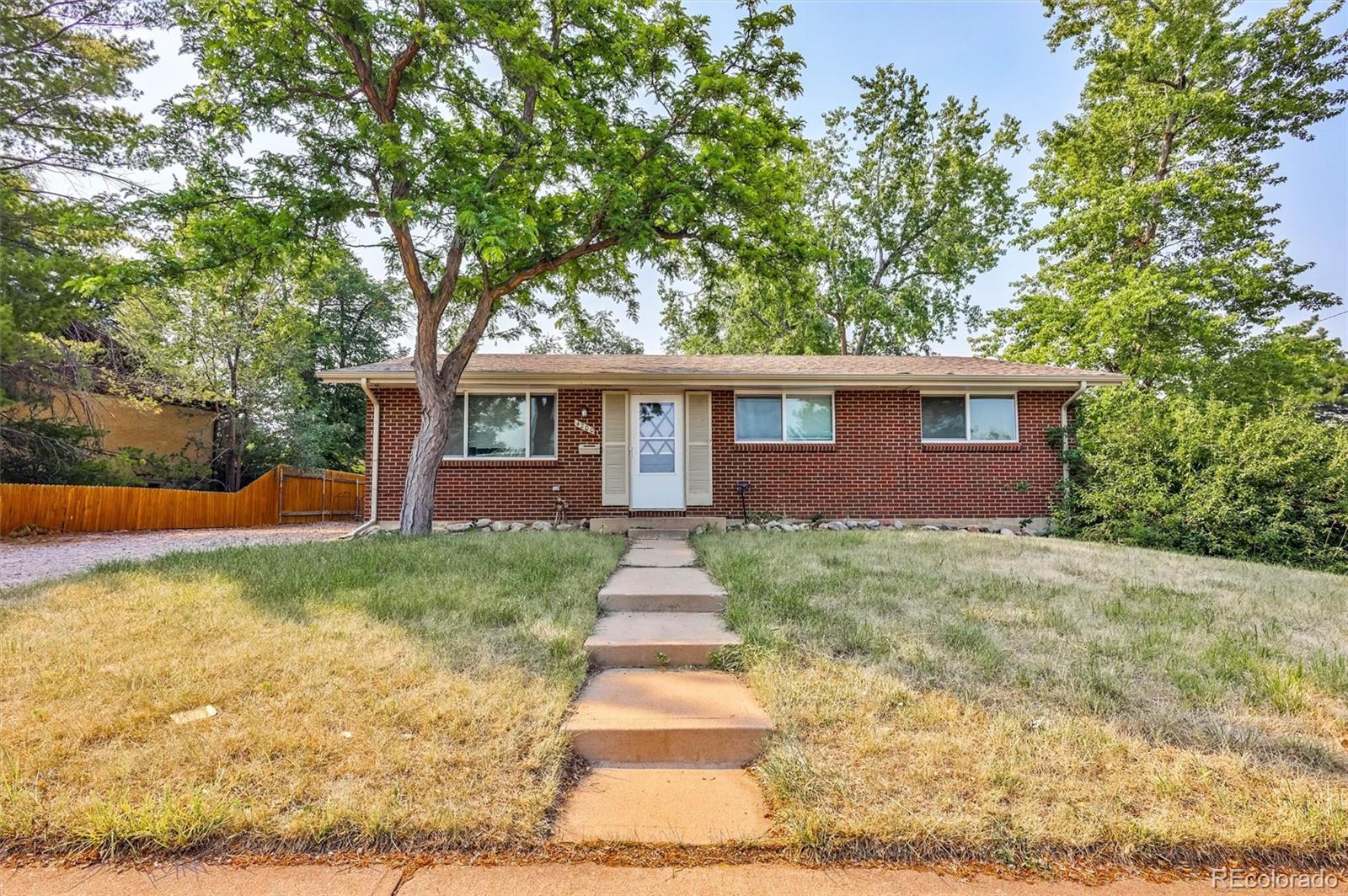 MLS Image #2 for 4200 e fremont avenue,littleton, Colorado