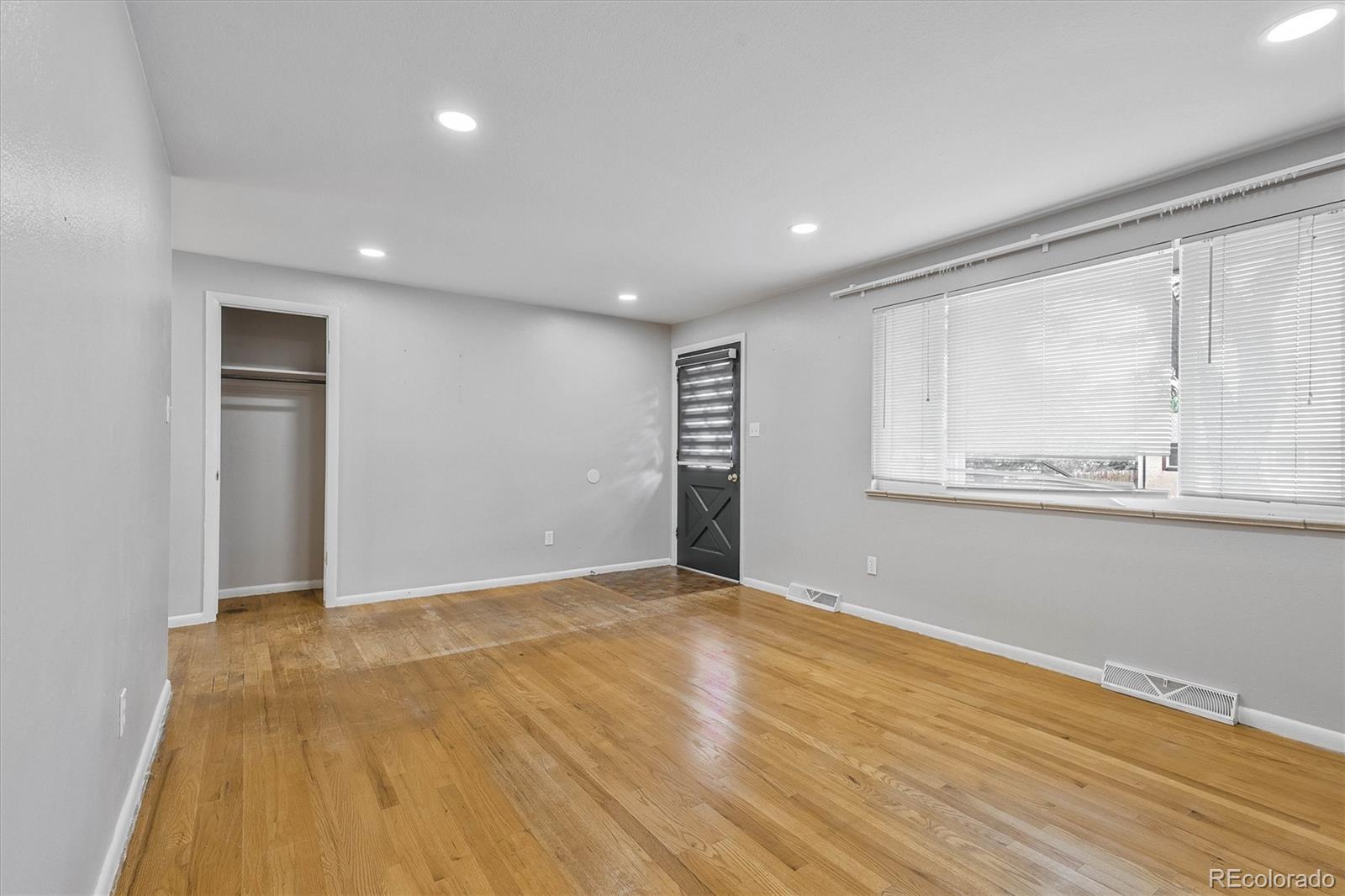 MLS Image #4 for 4200 e fremont avenue,littleton, Colorado