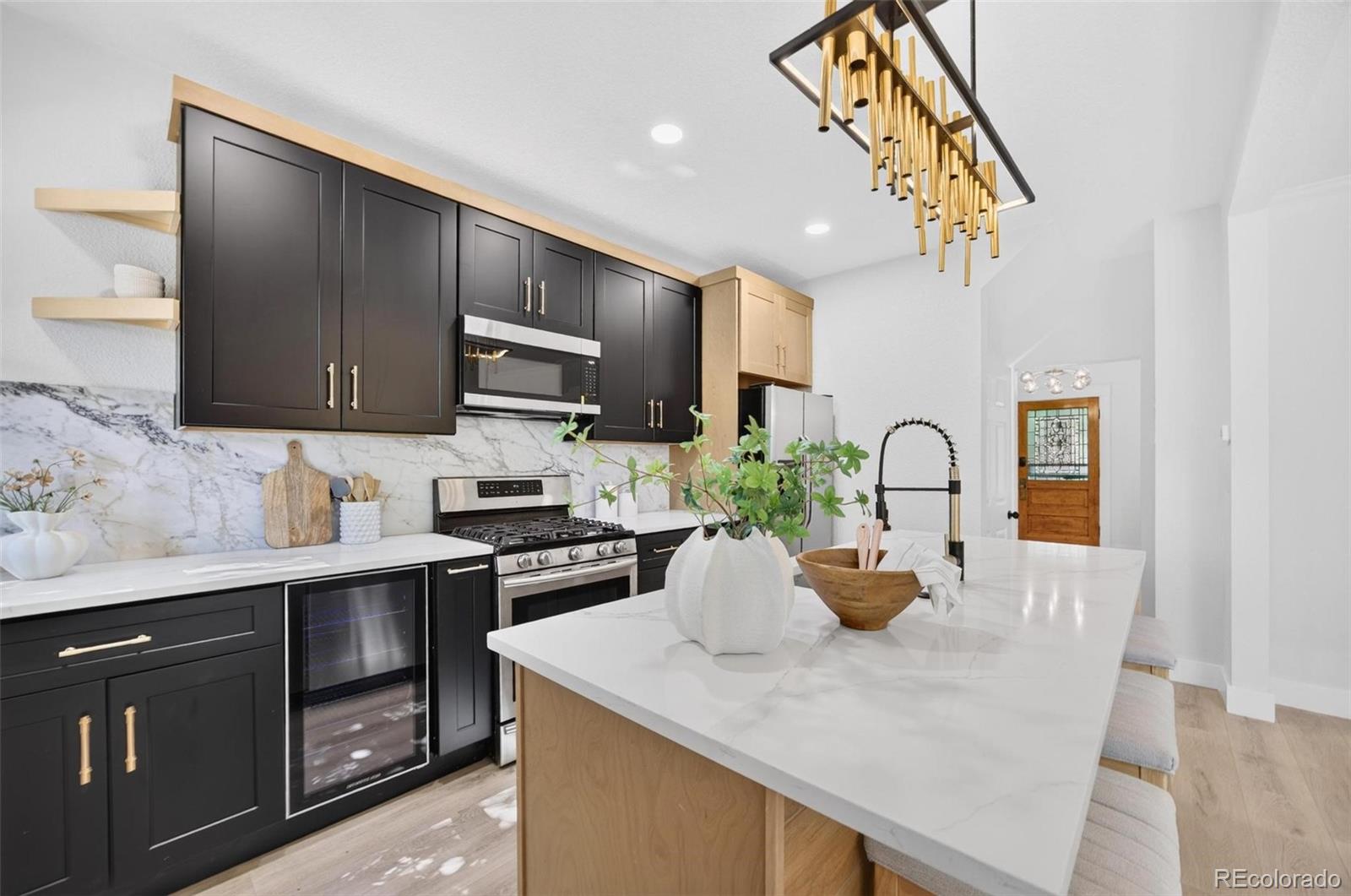MLS Image #11 for 1148 n corona street,denver, Colorado