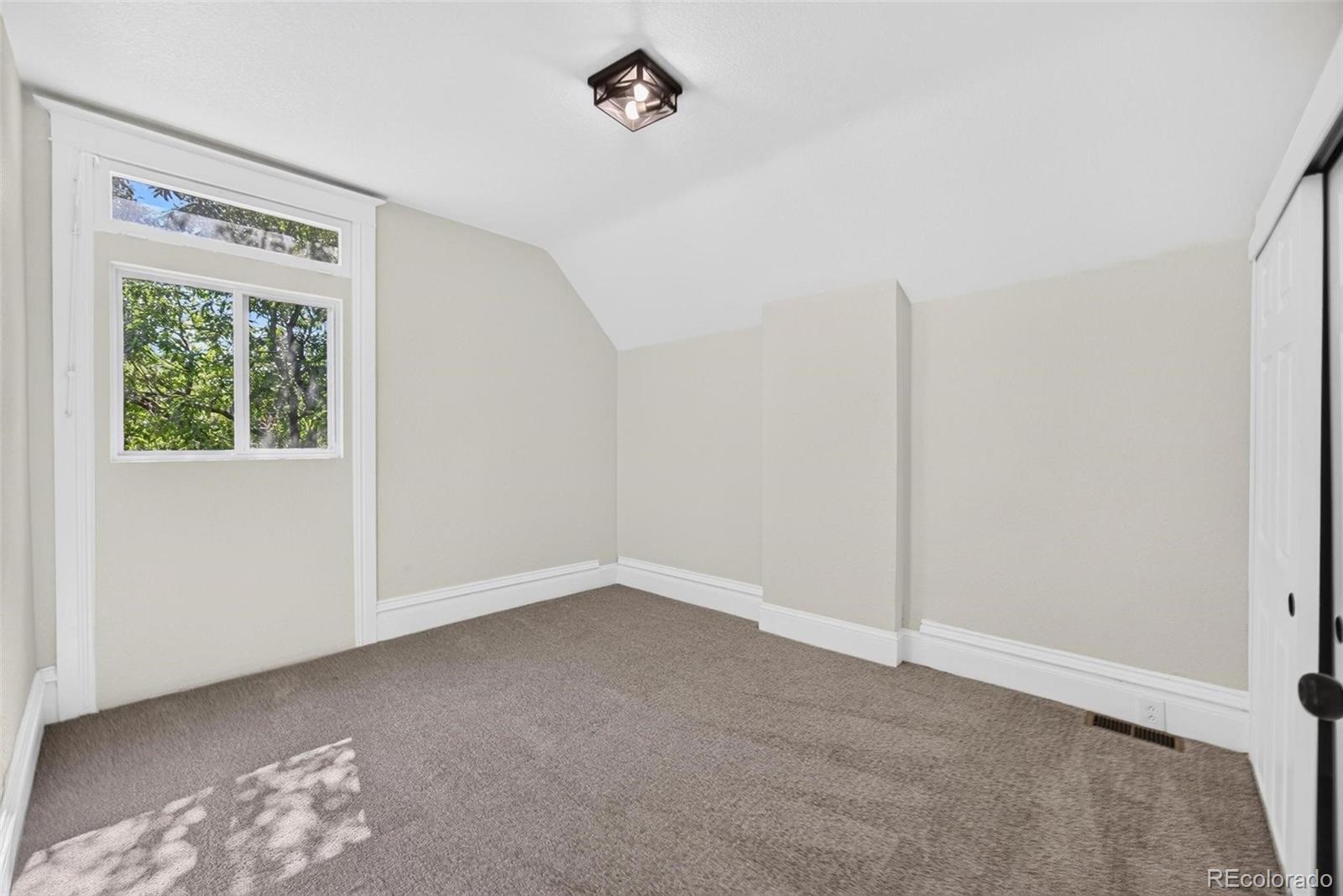 MLS Image #19 for 1148 n corona street,denver, Colorado