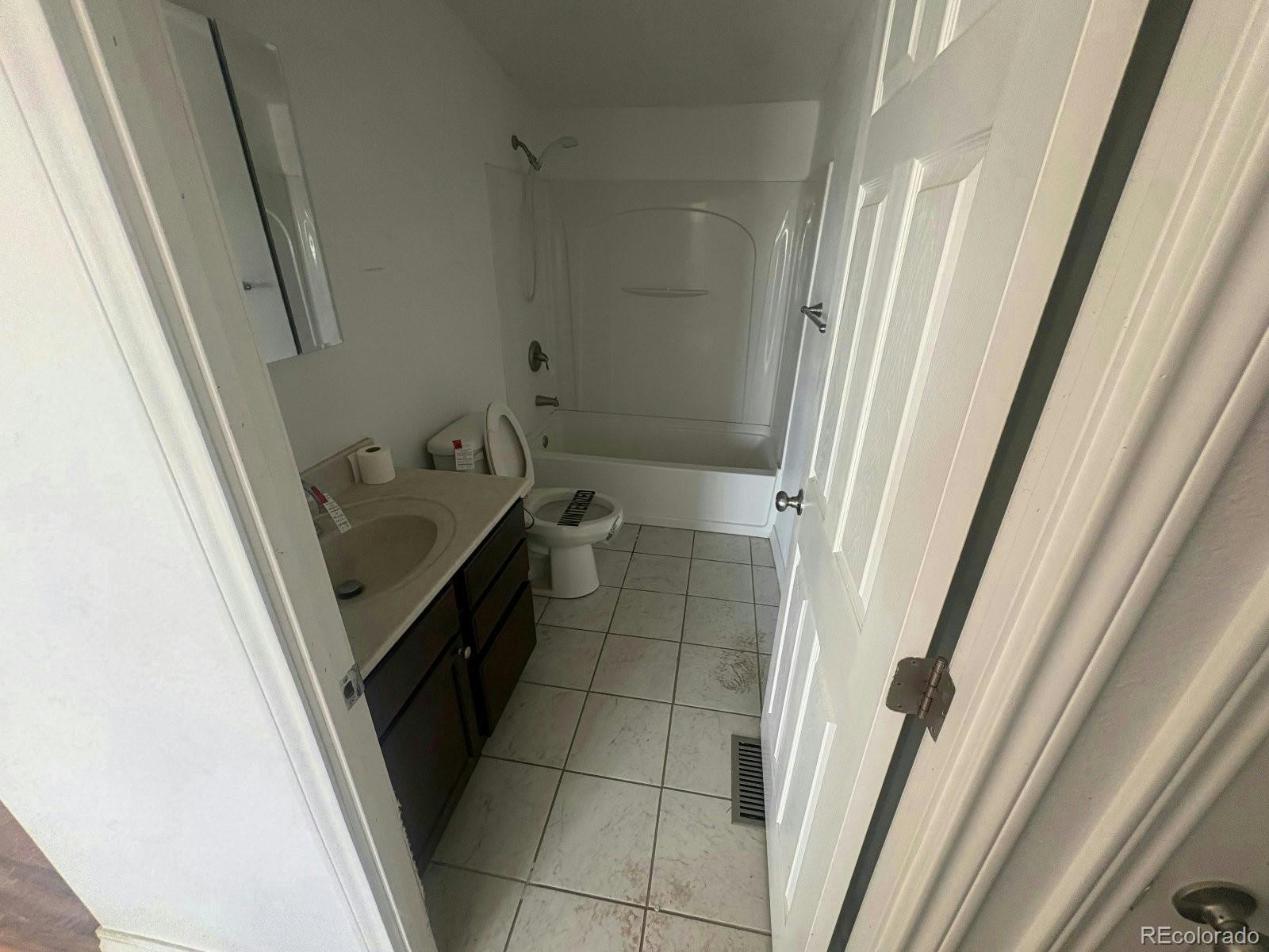 MLS Image #4 for 823  7th street,hugo, Colorado