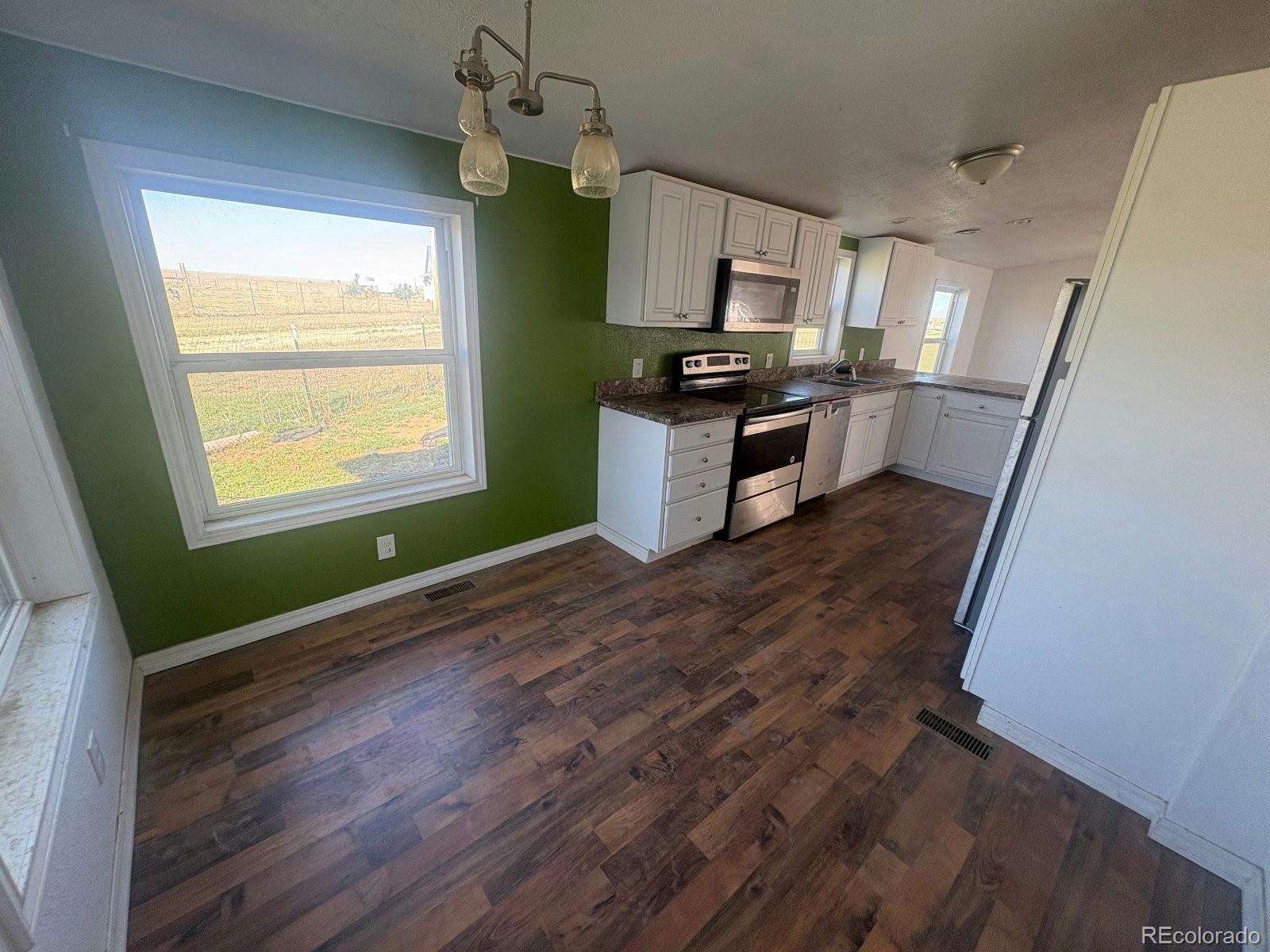 MLS Image #9 for 823  7th street,hugo, Colorado