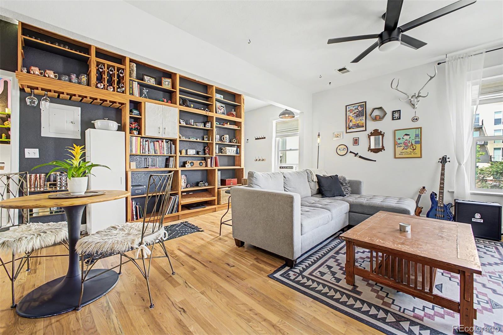 MLS Image #2 for 610 n logan street,denver, Colorado