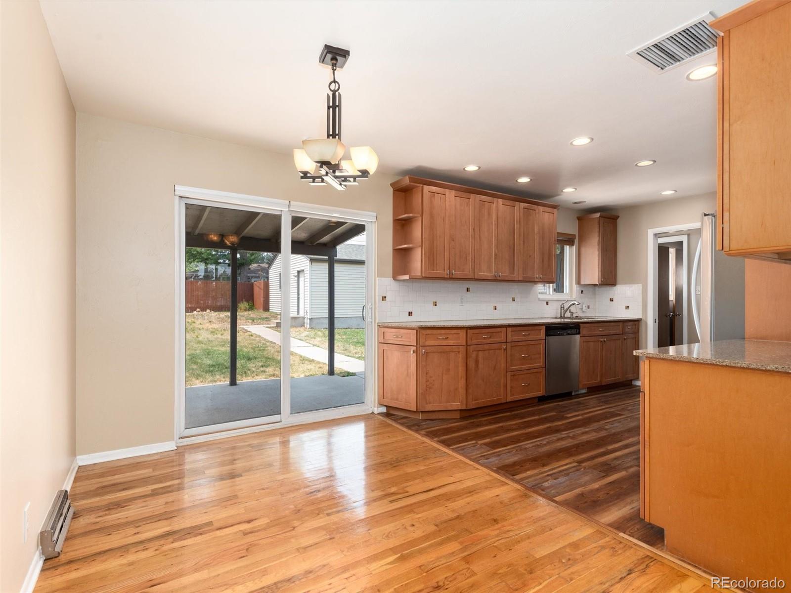 MLS Image #12 for 311 s jasmine street,denver, Colorado