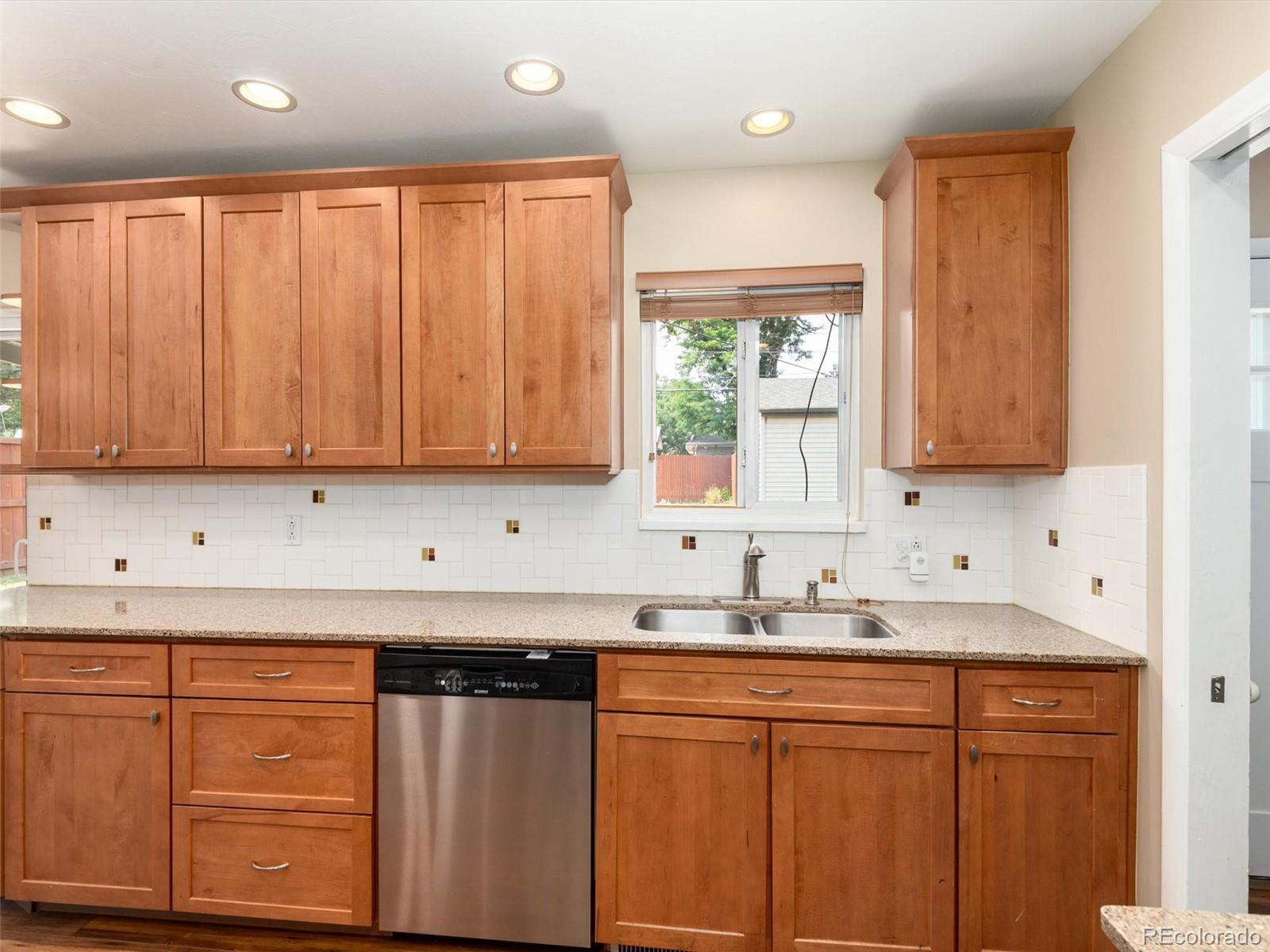 MLS Image #15 for 311 s jasmine street,denver, Colorado