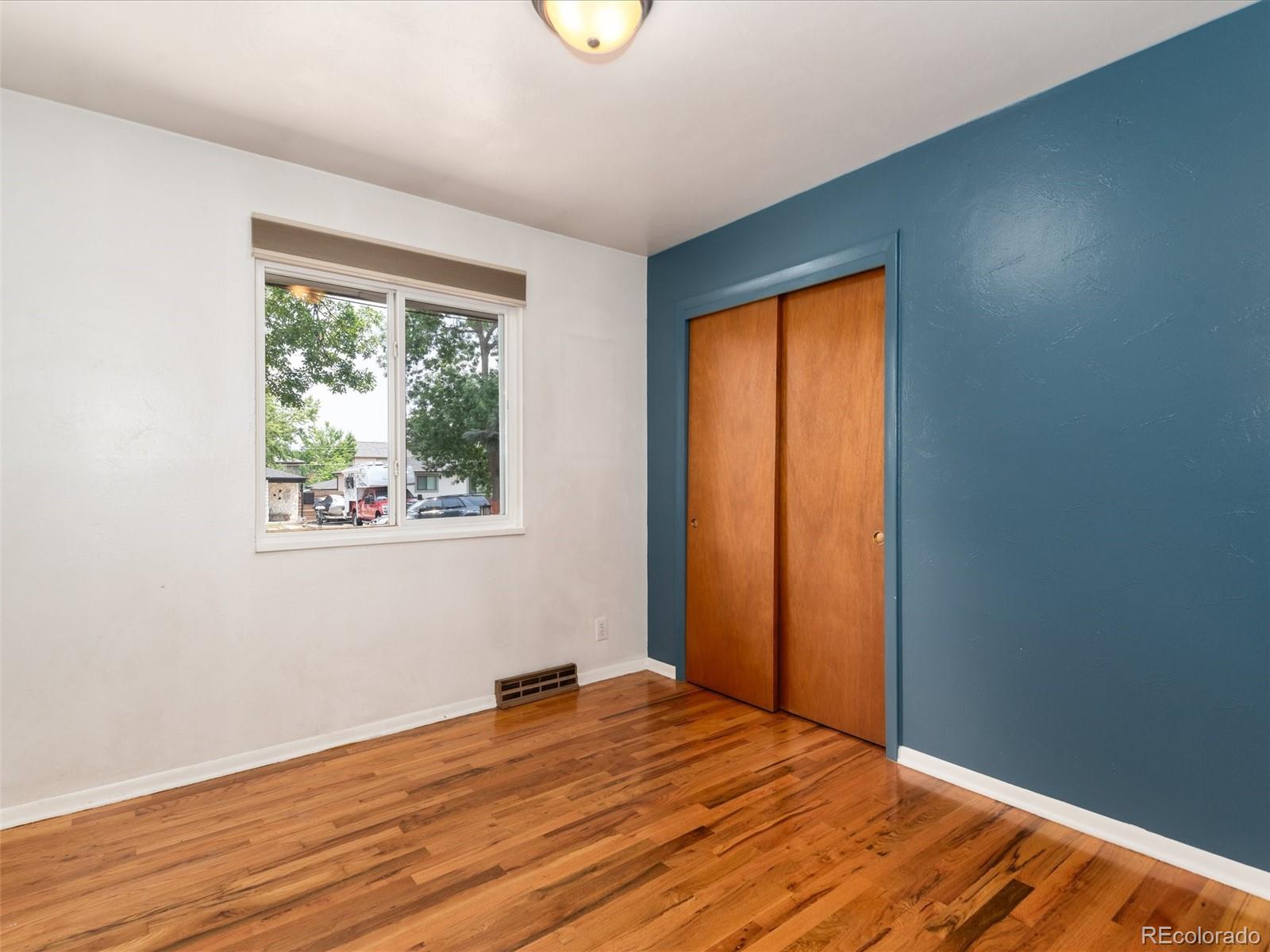 MLS Image #18 for 311 s jasmine street,denver, Colorado