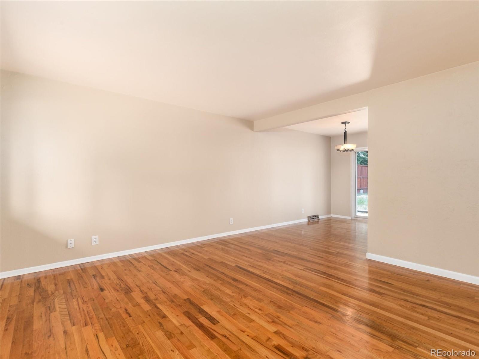 MLS Image #8 for 311 s jasmine street,denver, Colorado