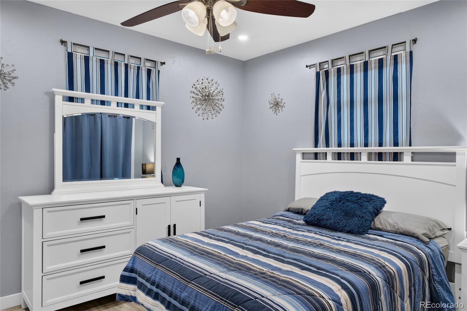 MLS Image #17 for 11714  quam drive,denver, Colorado