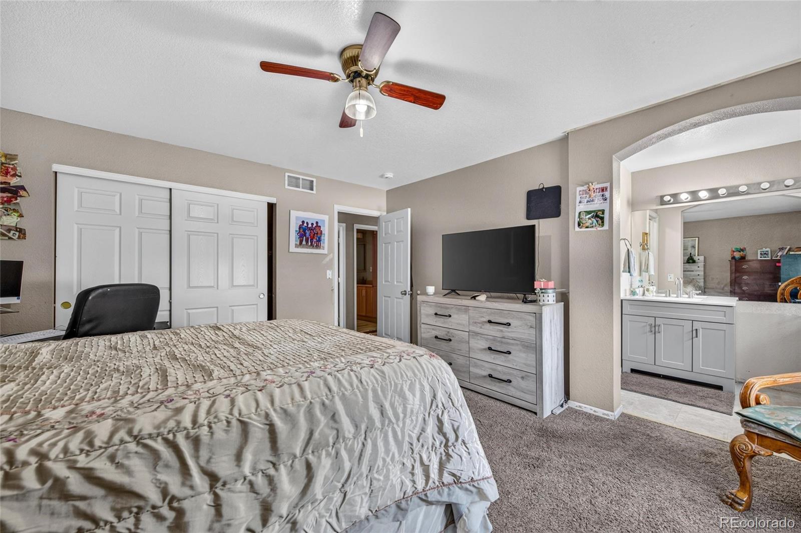 MLS Image #15 for 9606  lansing circle,commerce city, Colorado