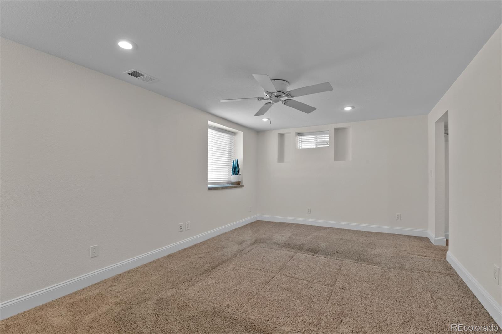 MLS Image #23 for 8584 e briarwood place,centennial, Colorado