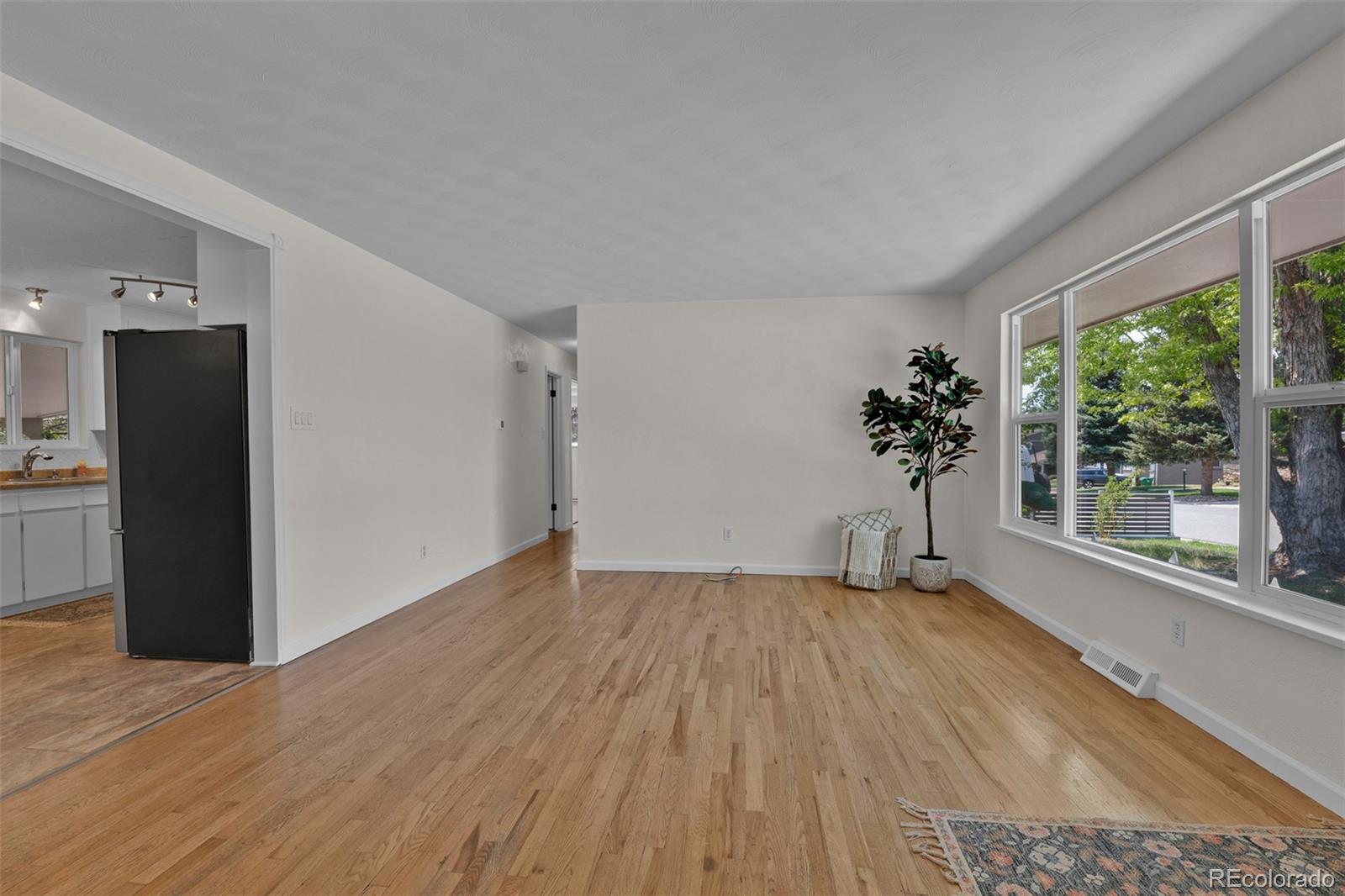 MLS Image #5 for 8584 e briarwood place,centennial, Colorado
