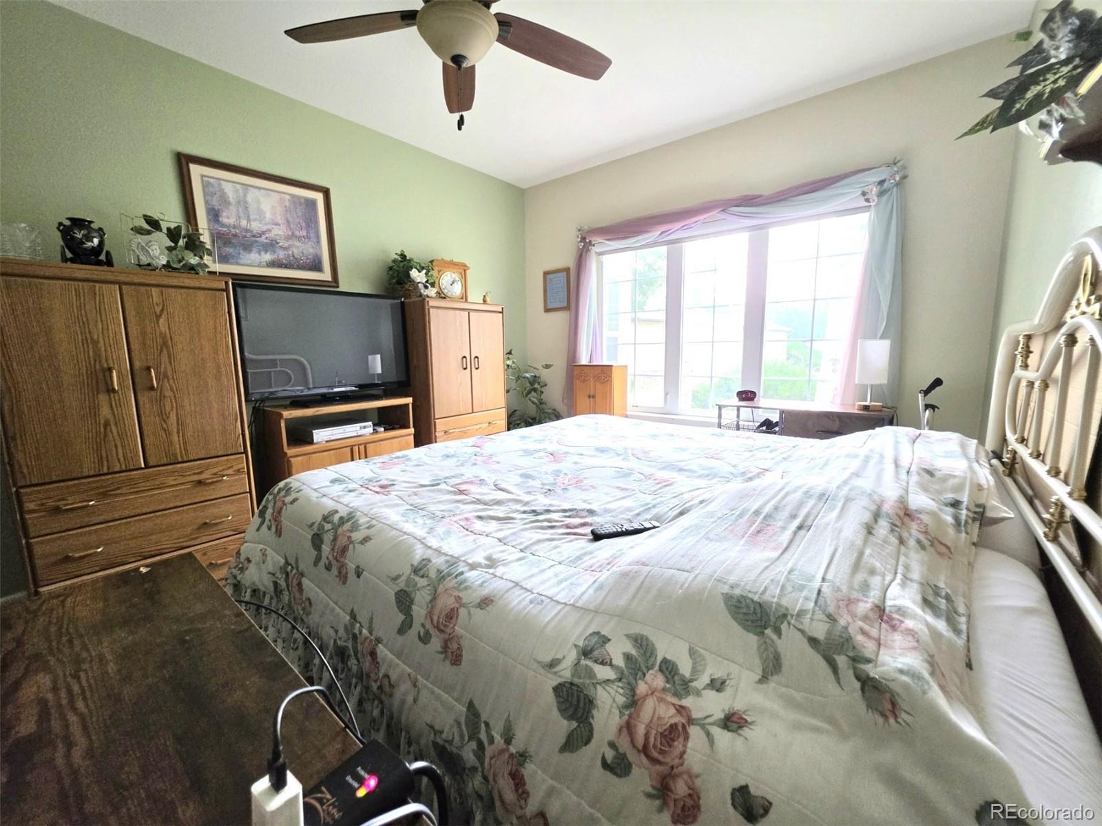 MLS Image #12 for 10035 e carolina place,aurora, Colorado