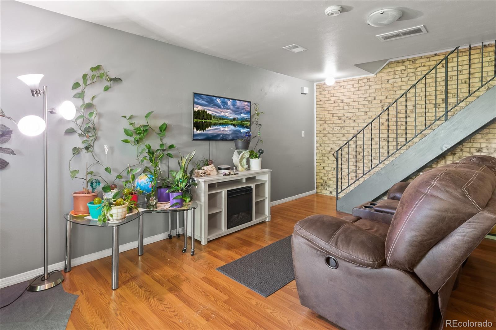 MLS Image #11 for 1192 s eagle circle,aurora, Colorado