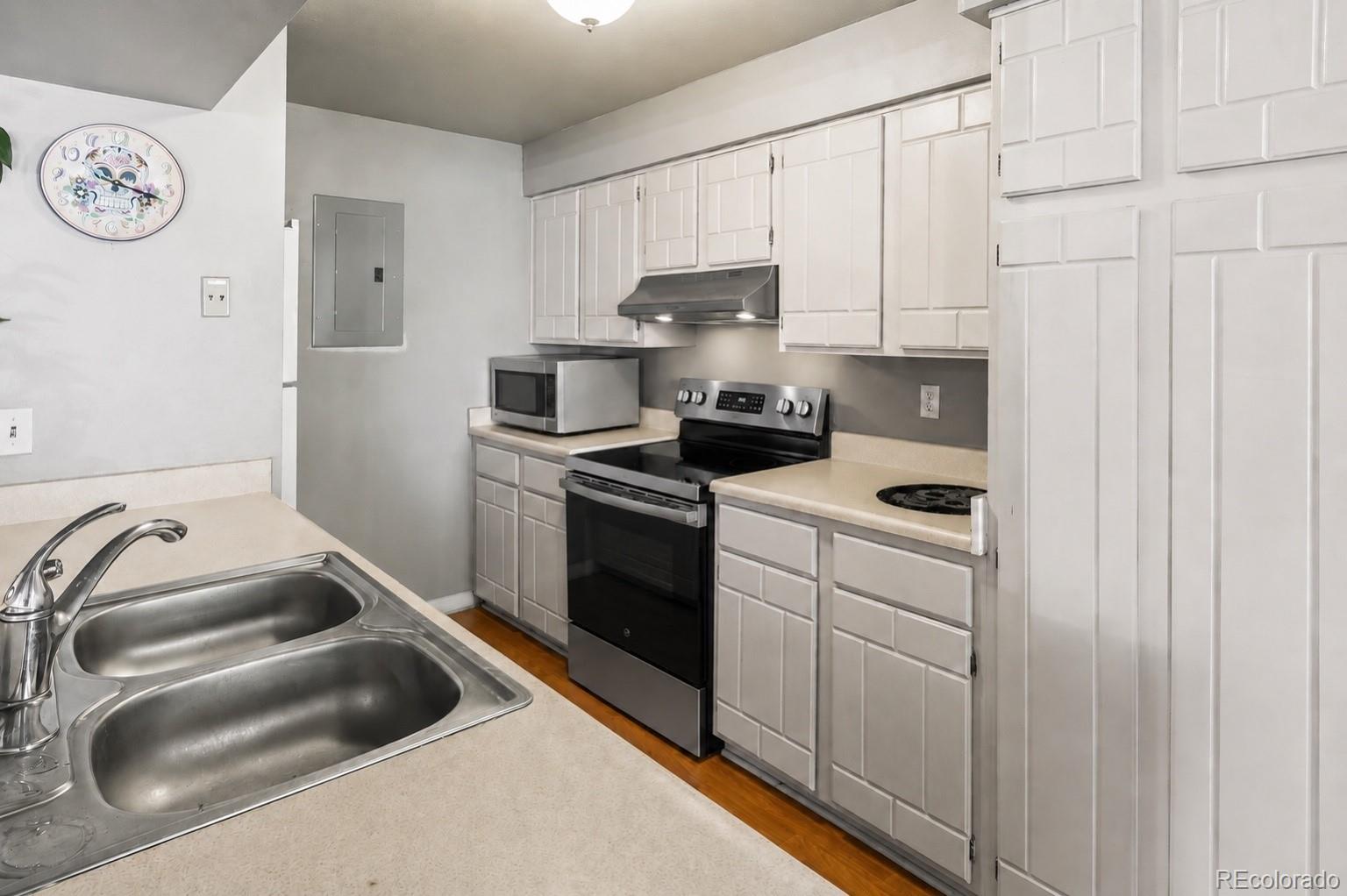 MLS Image #18 for 1192 s eagle circle,aurora, Colorado