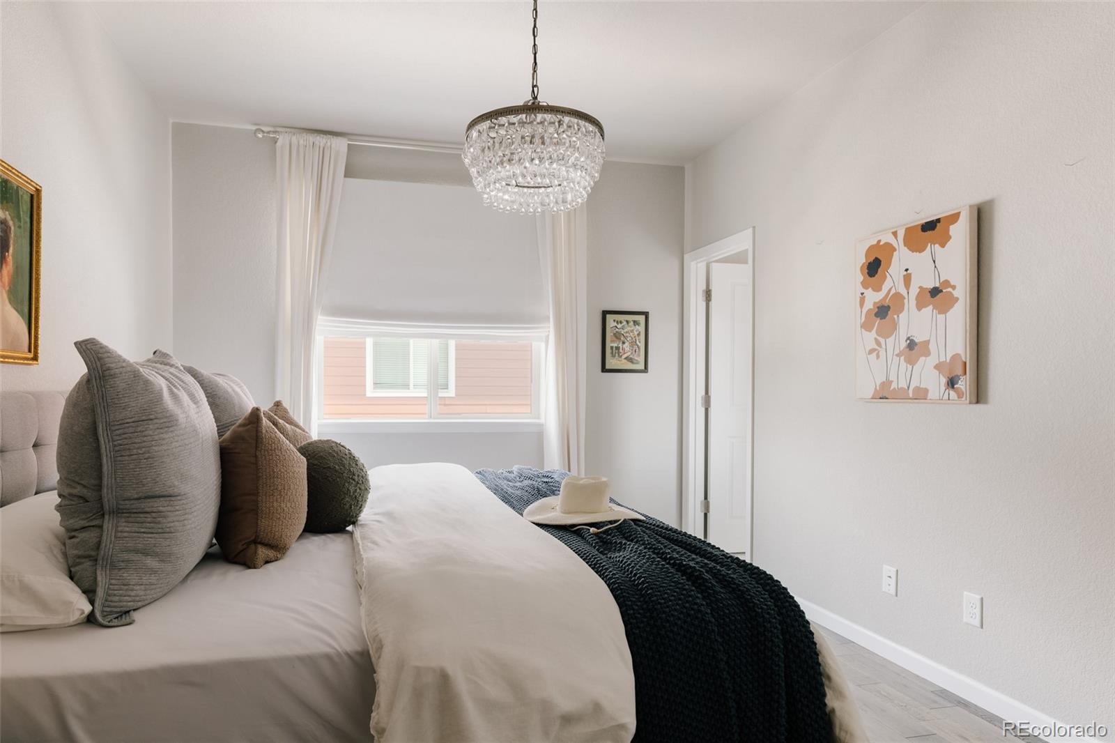 MLS Image #12 for 4260 e warren avenue,denver, Colorado