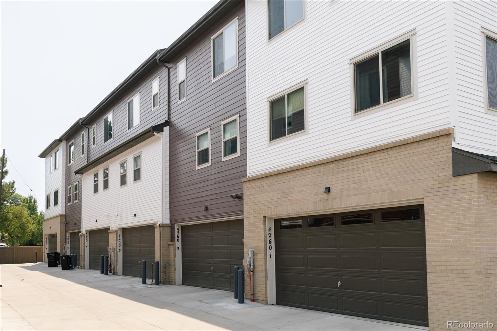 MLS Image #20 for 4260 e warren avenue,denver, Colorado