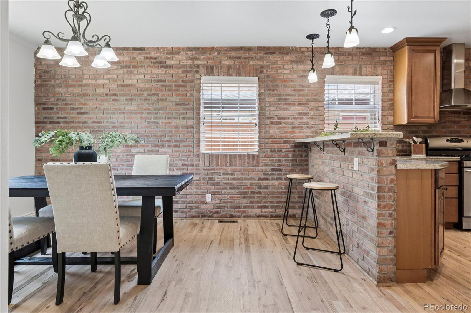 MLS Image #5 for 1141  elm street,denver, Colorado
