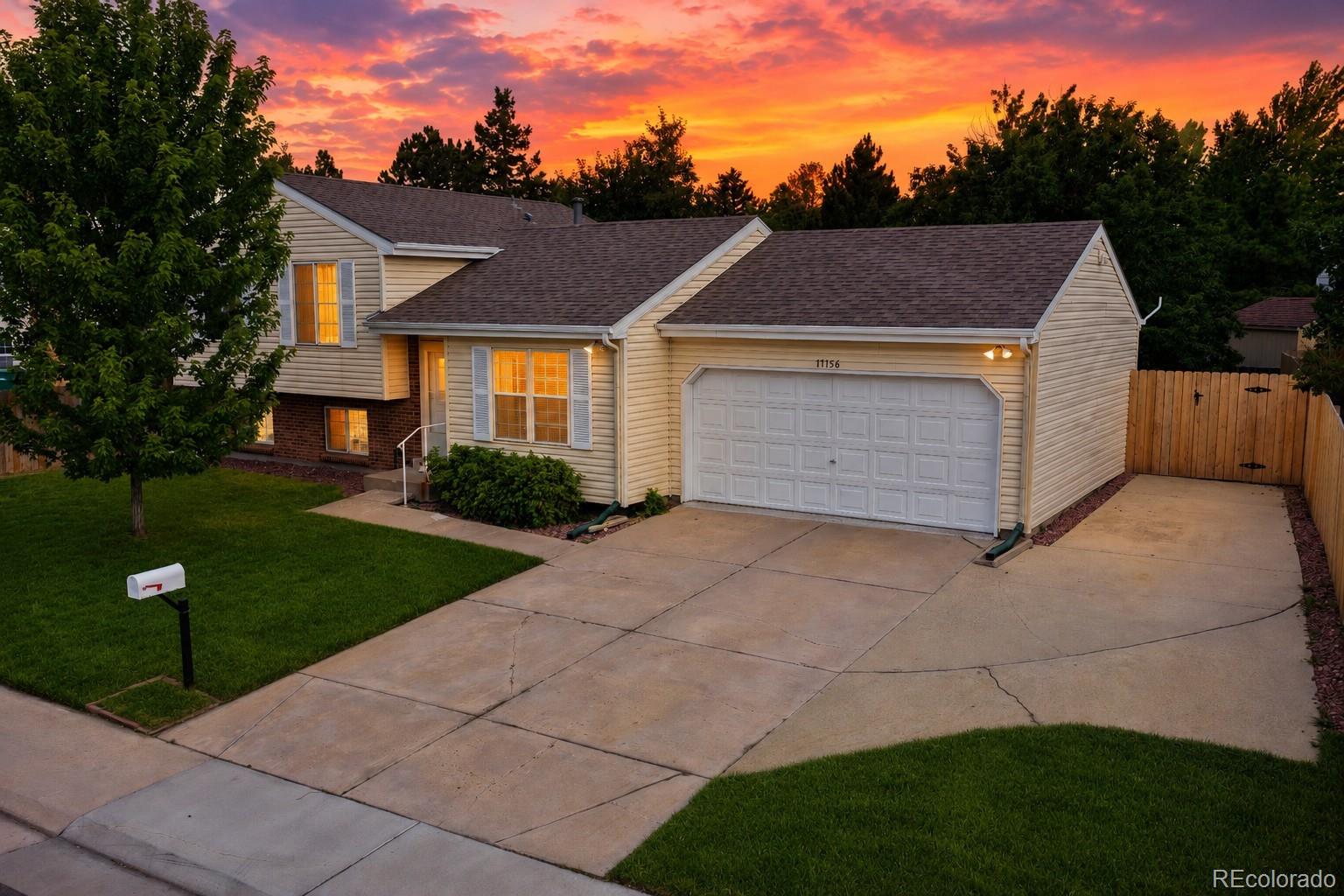 MLS Image #0 for 17156 e progress circle,aurora, Colorado