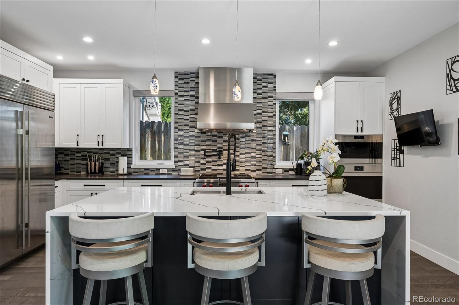 MLS Image #15 for 966  saint paul street,denver, Colorado