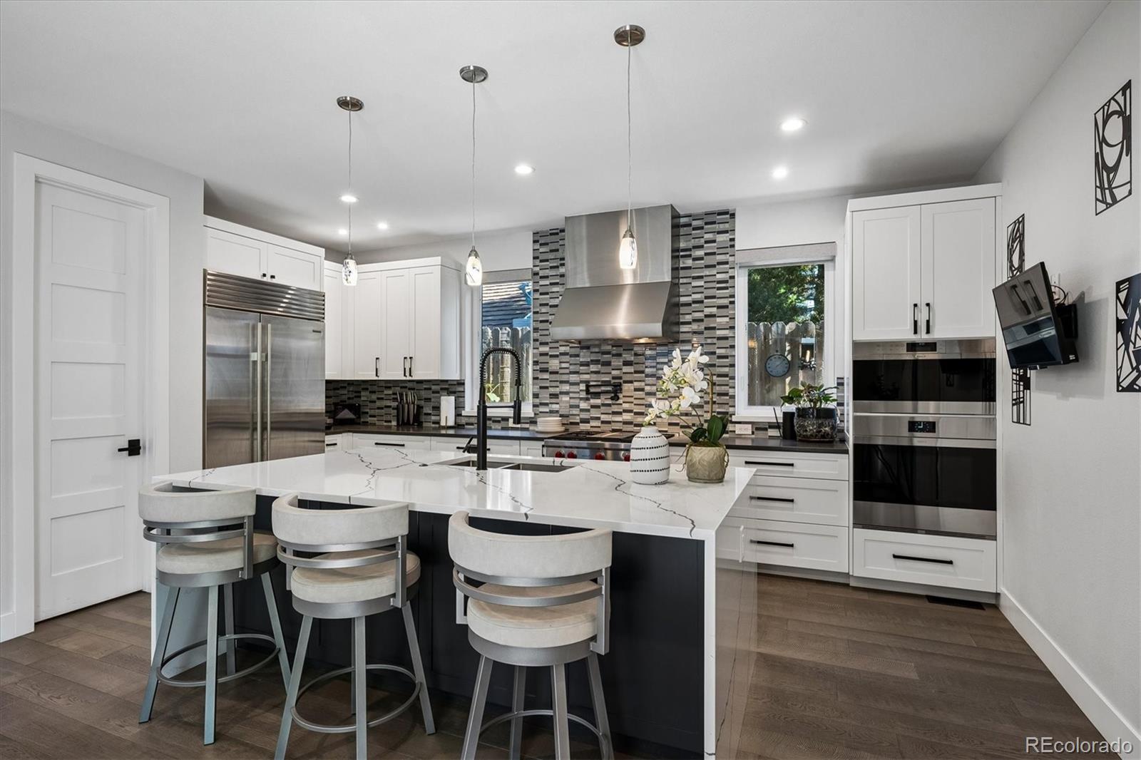 MLS Image #16 for 966  saint paul street,denver, Colorado