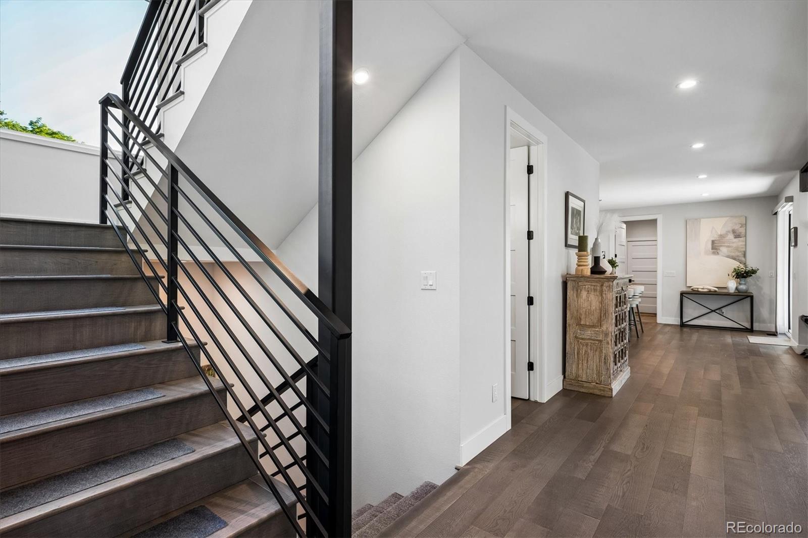 MLS Image #20 for 966  saint paul street,denver, Colorado