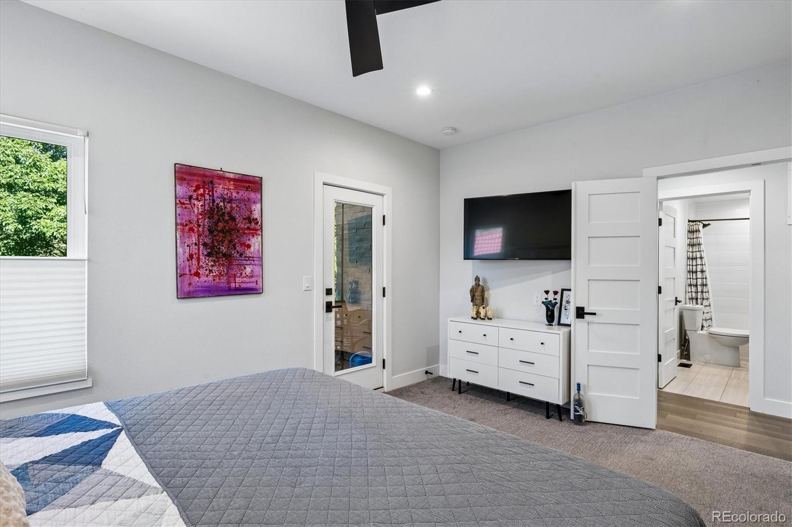 MLS Image #25 for 966  saint paul street,denver, Colorado