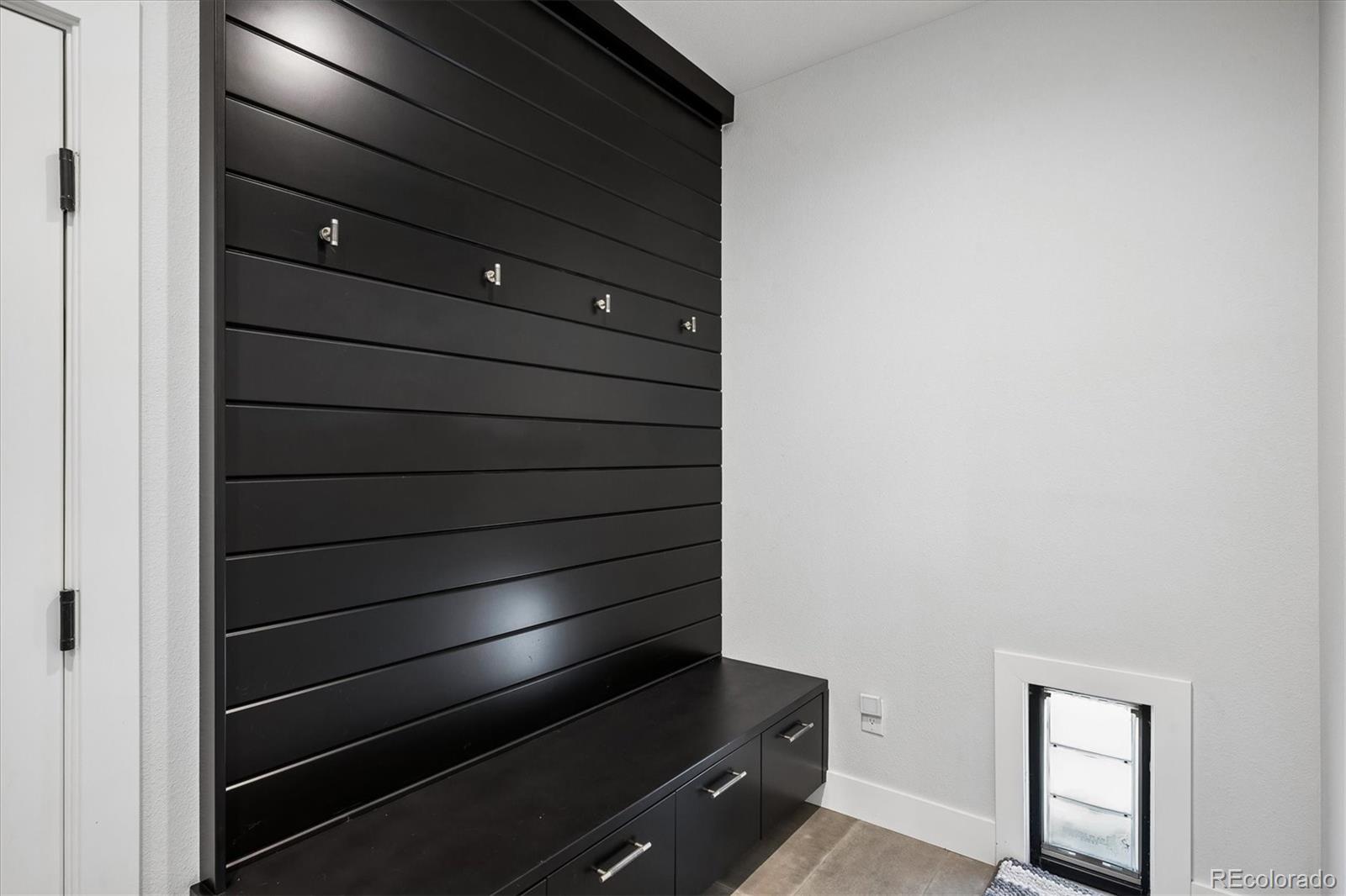 MLS Image #38 for 966  saint paul street,denver, Colorado