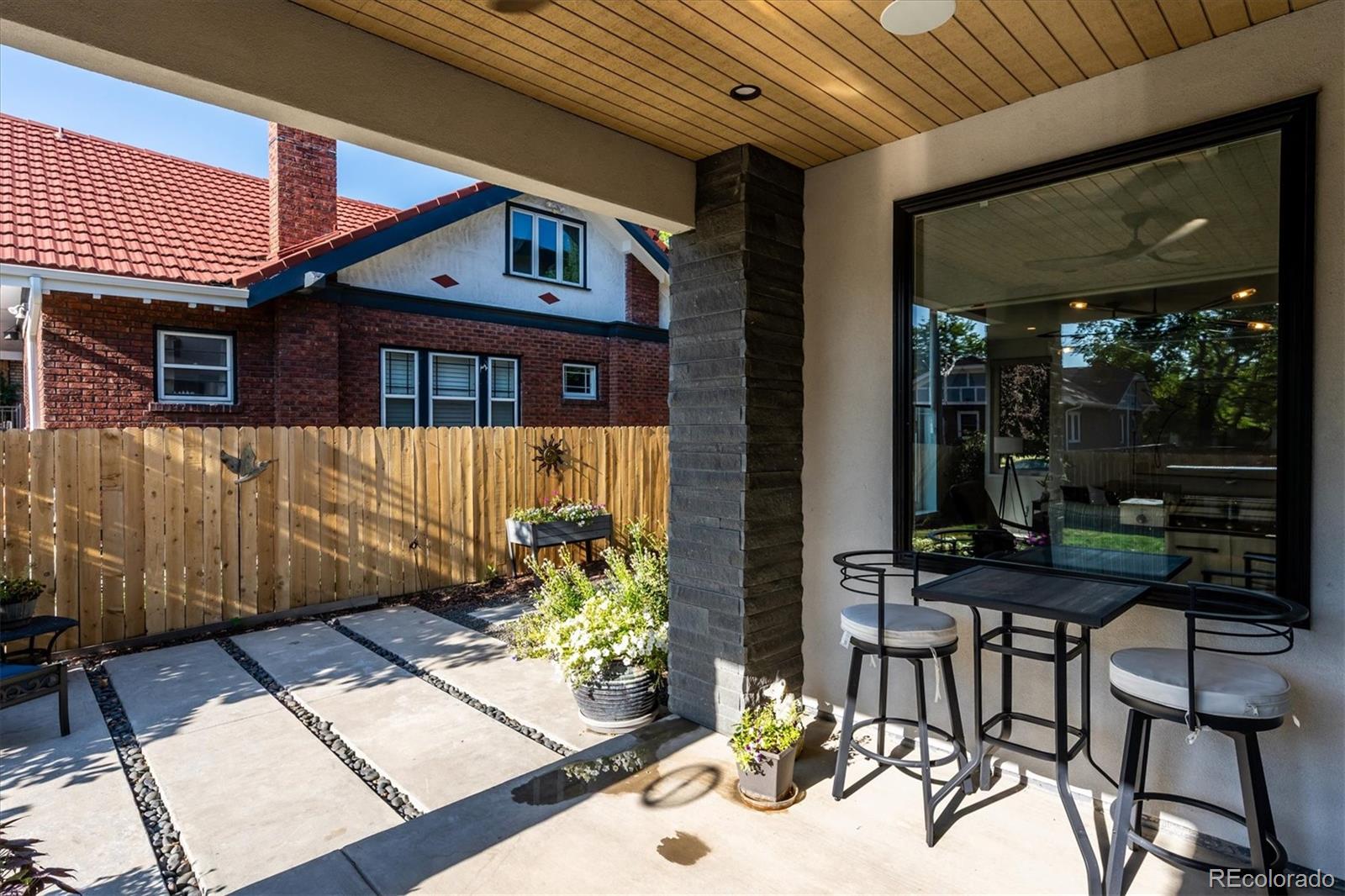 MLS Image #42 for 966  saint paul street,denver, Colorado