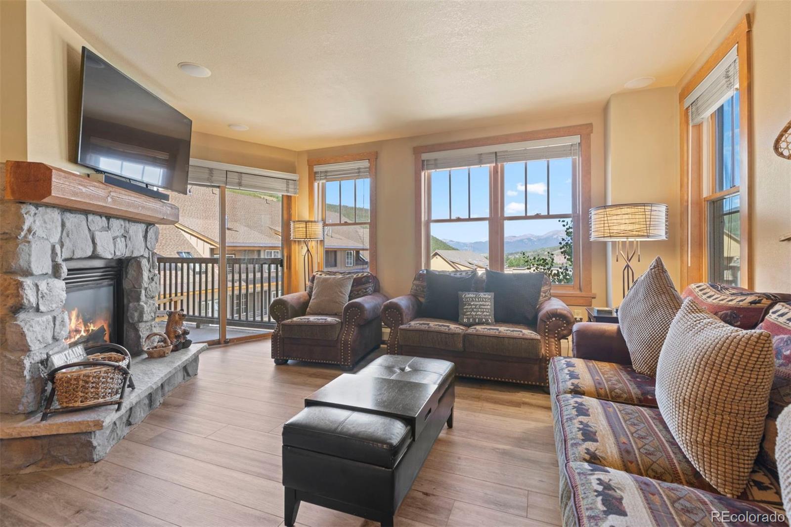 MLS Image #9 for 100  dercum square,keystone, Colorado