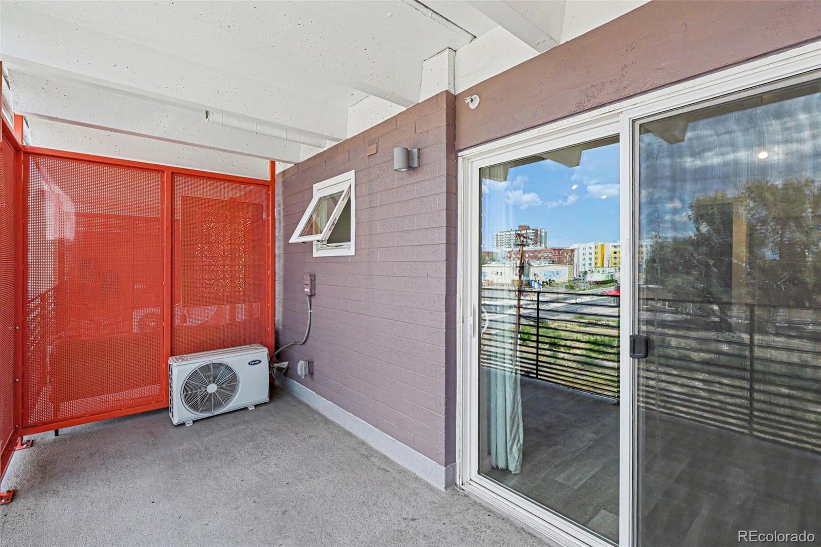 MLS Image #12 for 1495  vrain street,denver, Colorado