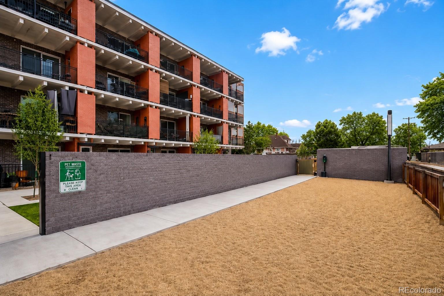 MLS Image #6 for 1495  vrain street,denver, Colorado