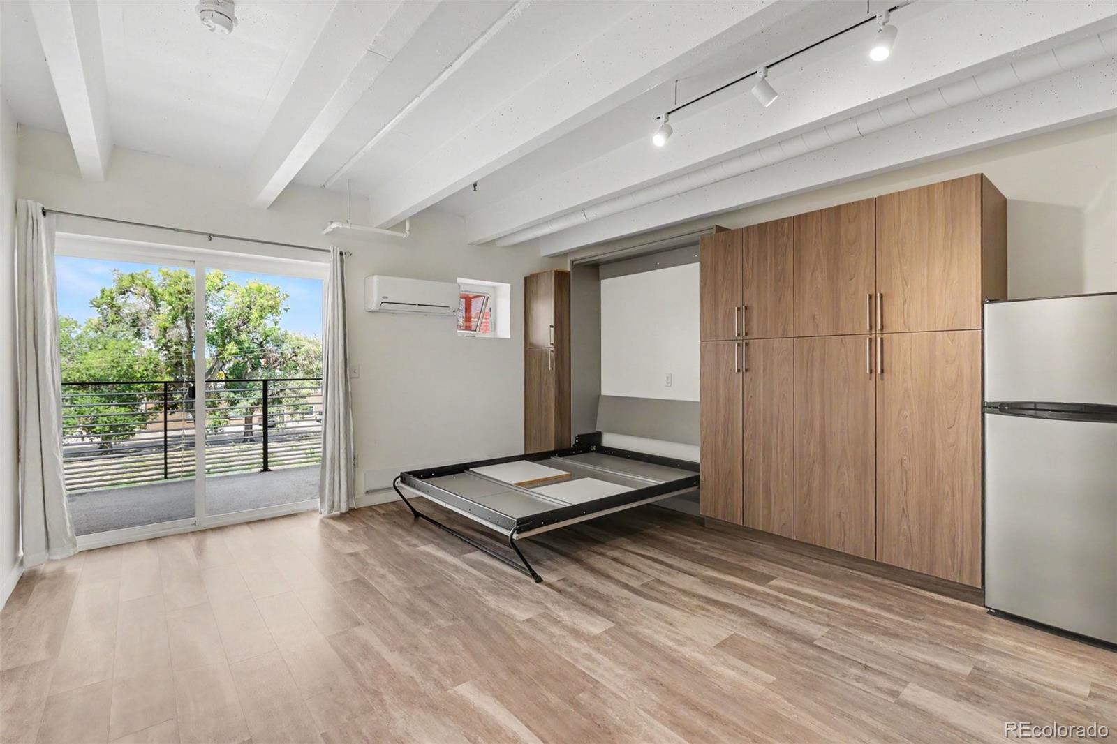 MLS Image #8 for 1495  vrain street,denver, Colorado