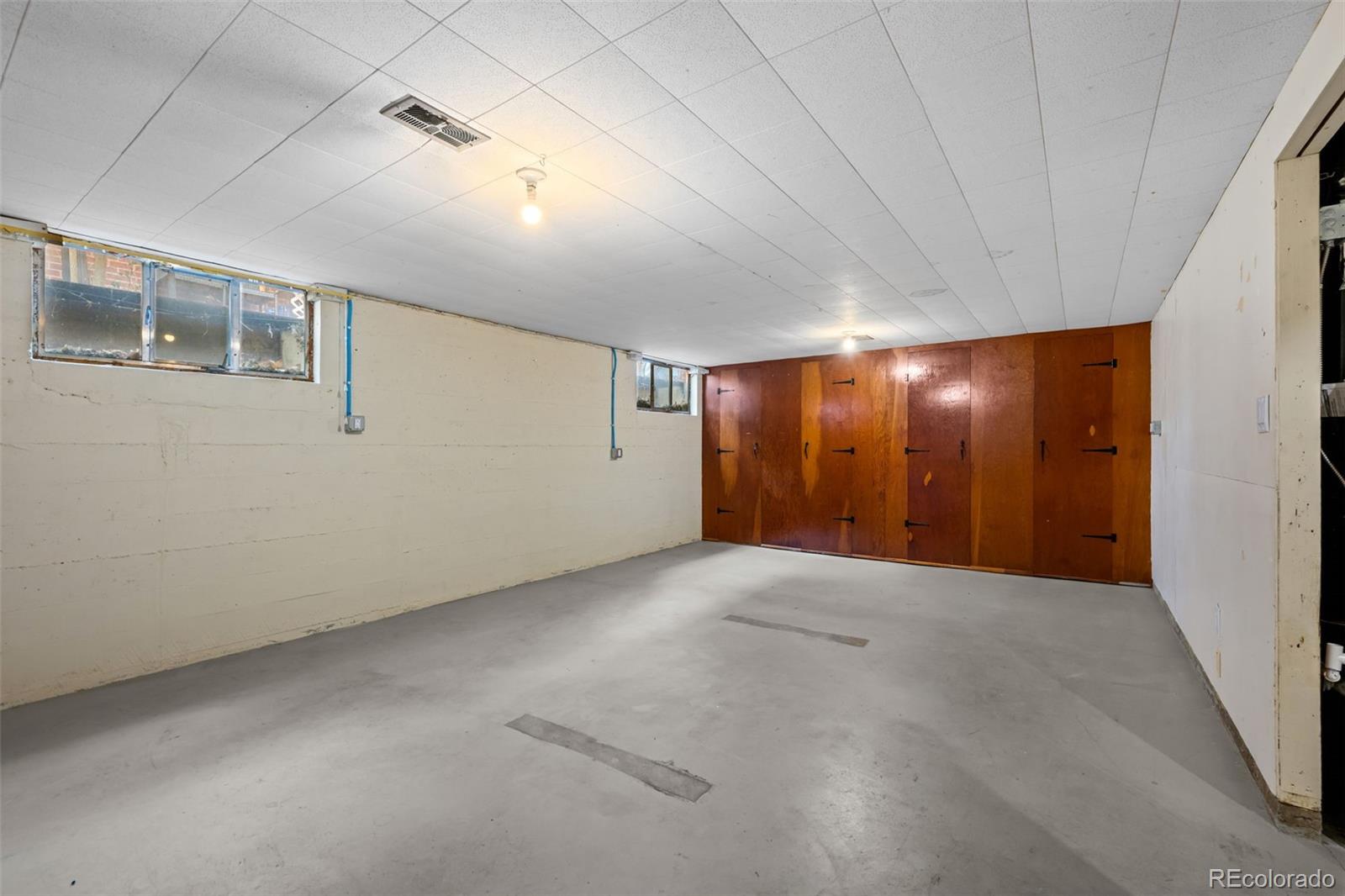 MLS Image #26 for 5681 e gunnison place,denver, Colorado