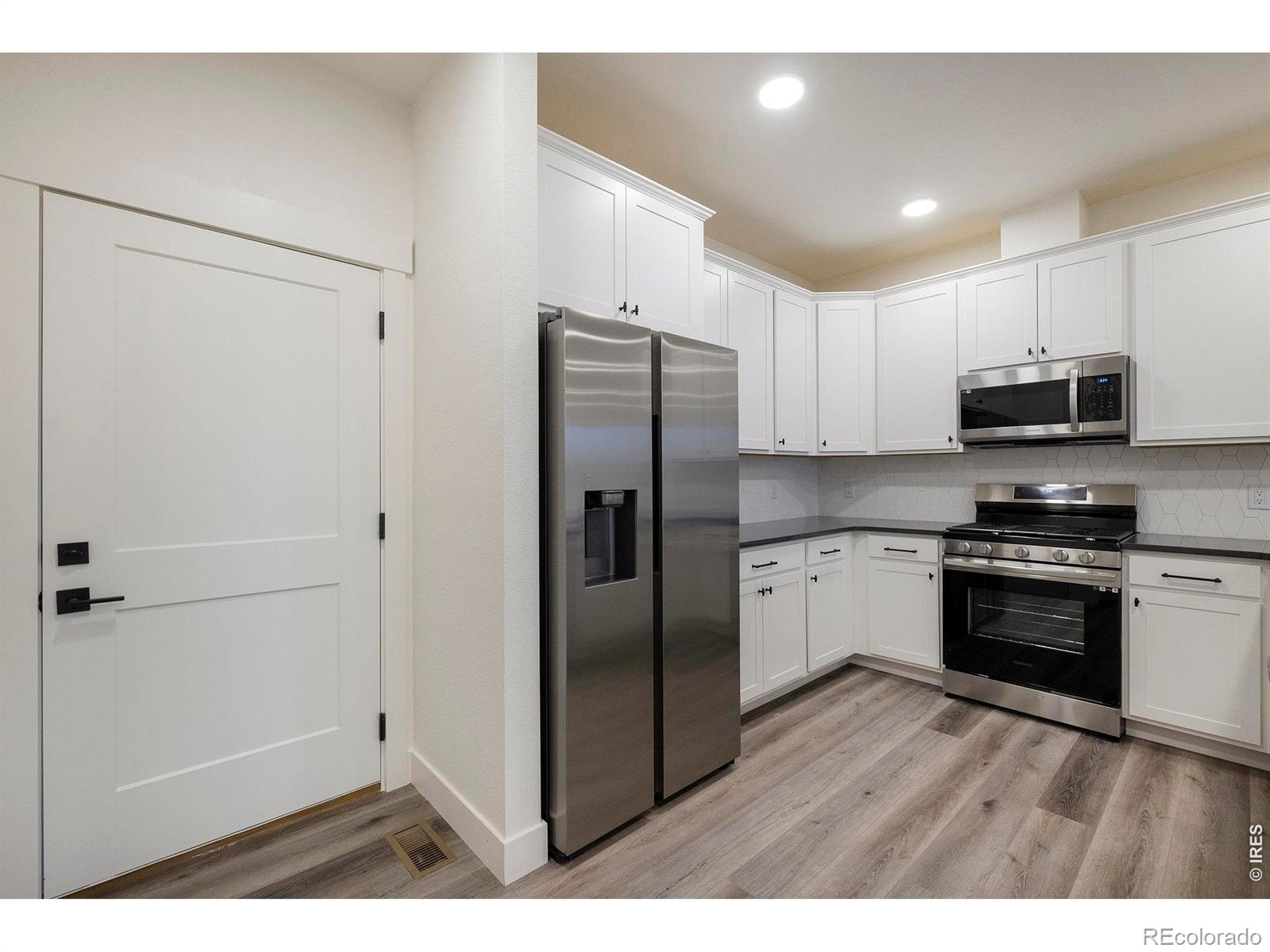 MLS Image #5 for 5112  stonewall street,loveland, Colorado
