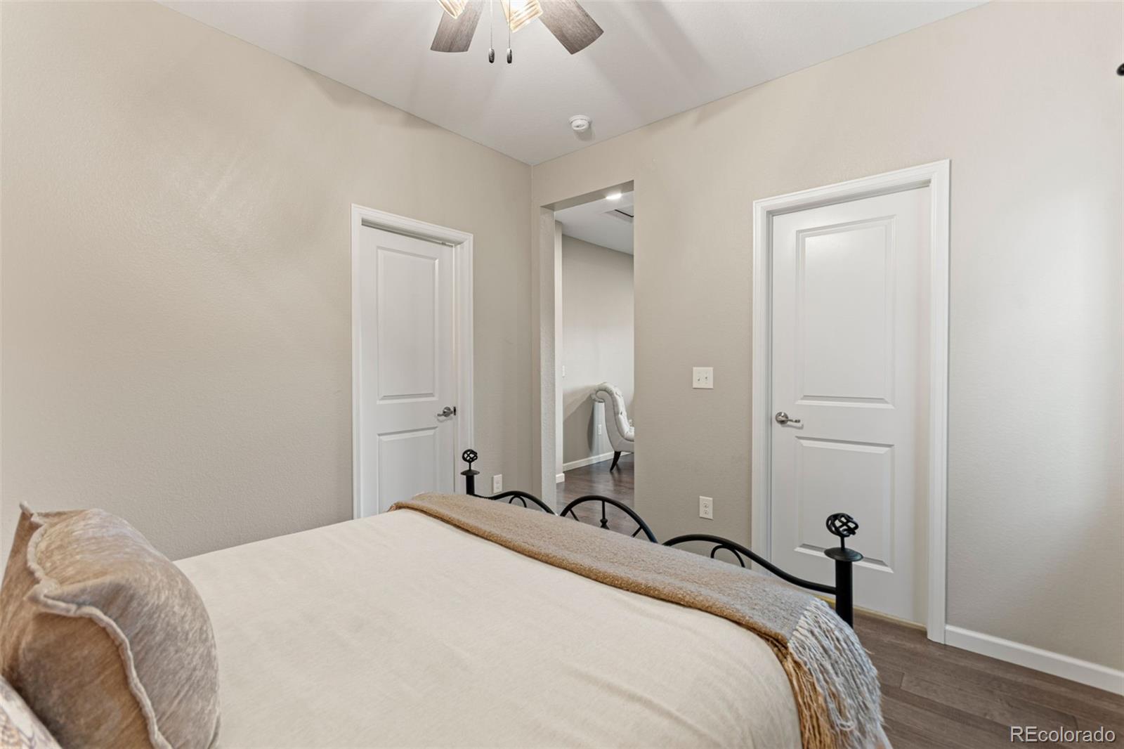 MLS Image #18 for 9337  iron mountain way,arvada, Colorado